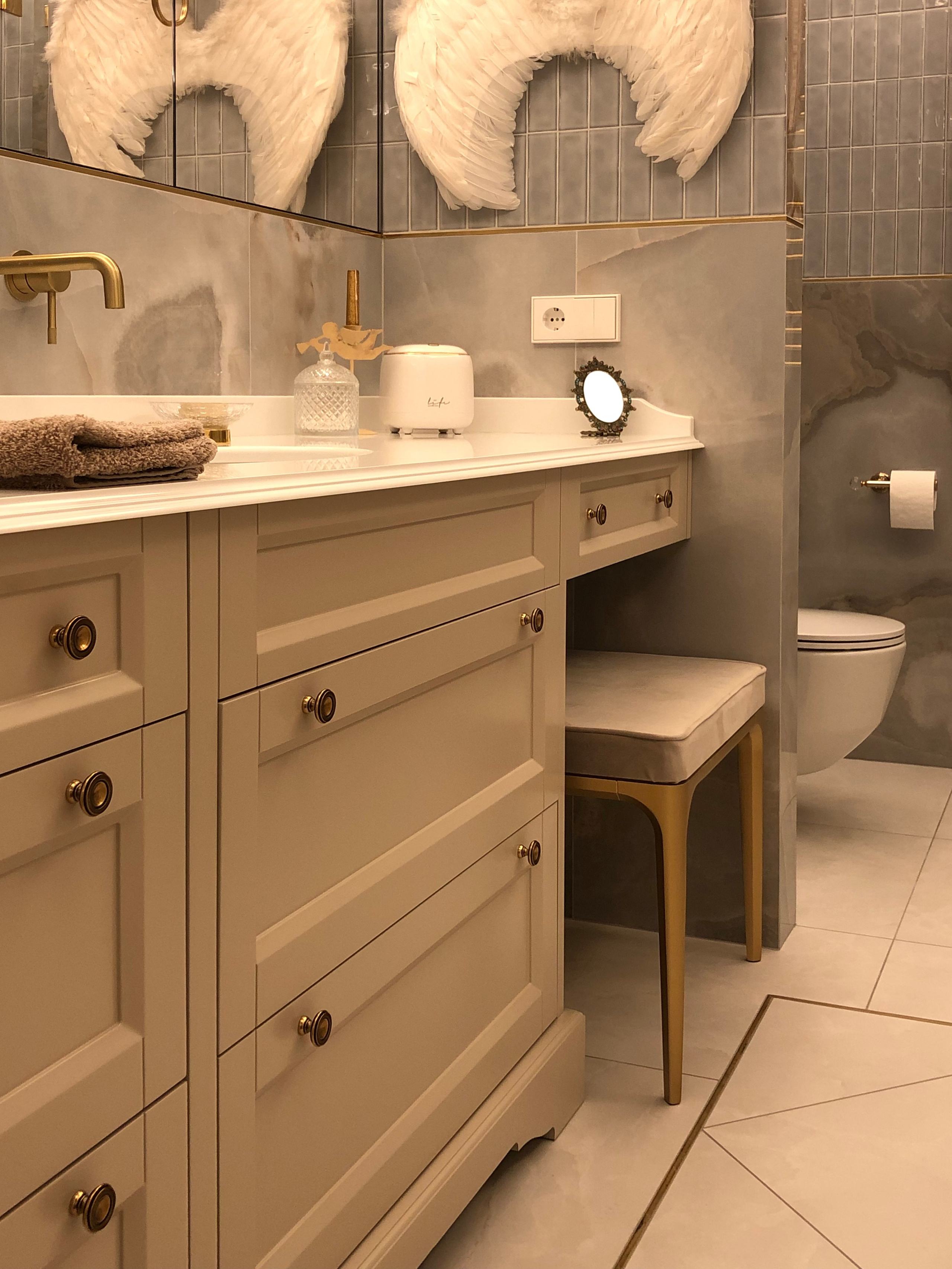 Дизайн интерьера 4-комнатной квартиры в стиле неоклассика в Москве ЖК Прайм парк. Ольга Саакян Ι Дизайн интерьера в Москве: планировка, подбор отделочных материалов, чертежи для строителей и надзор за ремонтом квартиры