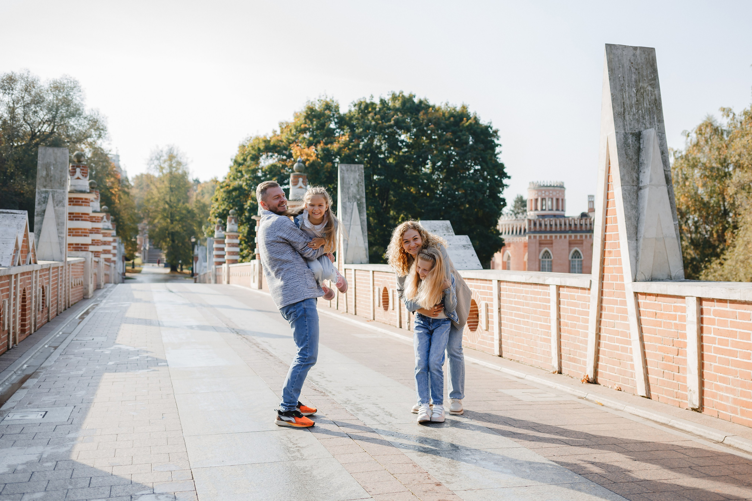 Женя, Таня, Алиса, Вероника. Семейный фотограф Николаева Ольга