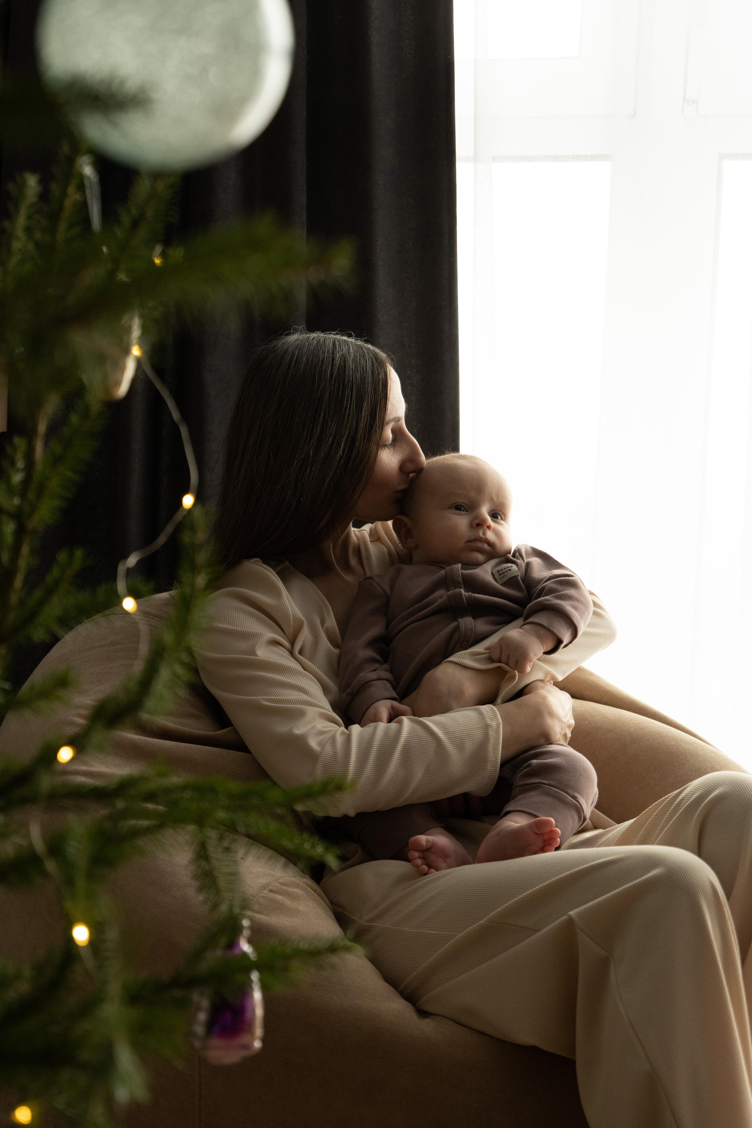 Домашняя новогодняя фотосессия с малышом. Фотограф видеограф Ольга Василевская
