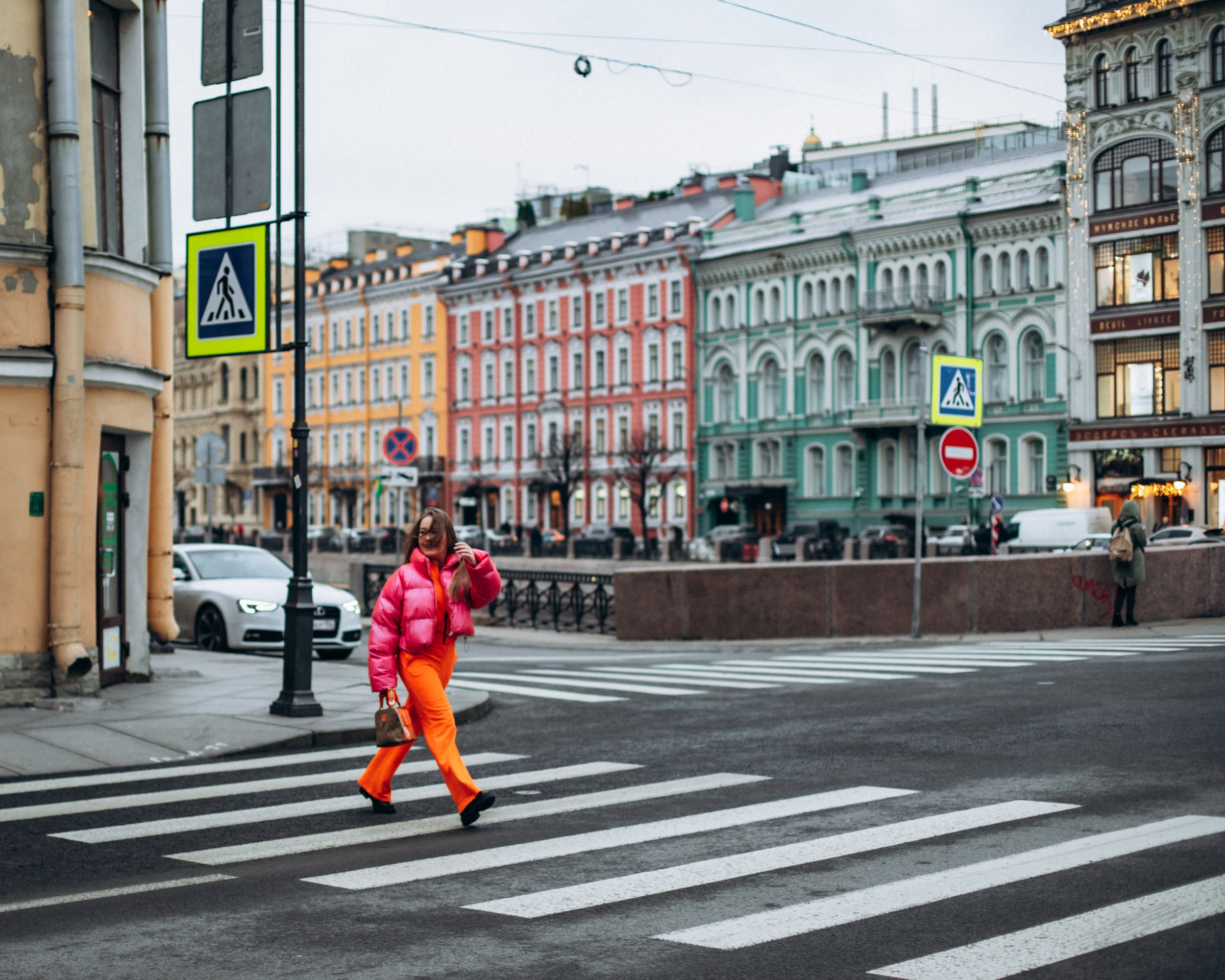 Анастасия в декабре. Фотопрогулка в Петербурге. Индивидуальный и семейный фотограф в Санкт-Петербурге