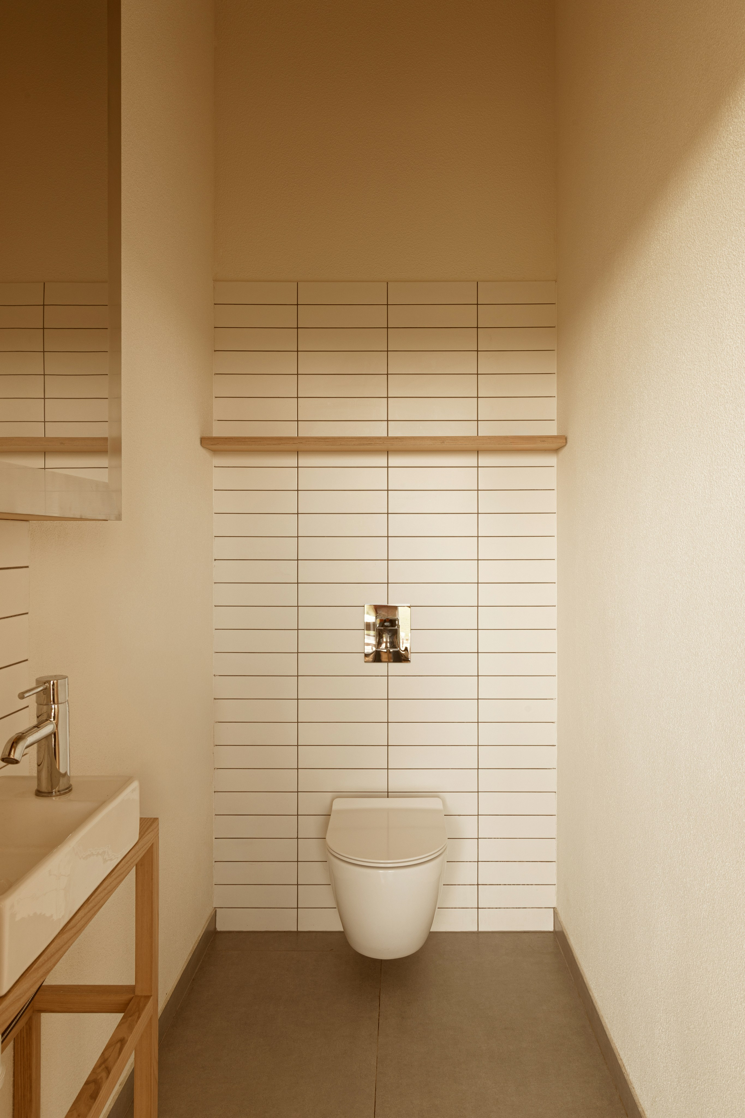 Модернистское кафе-пиццерия на природе: проект FruitDesign с акцентом на созерцание. Интерьерный фотограф в Нижнем Новгороде и Москве Владимир Гудков