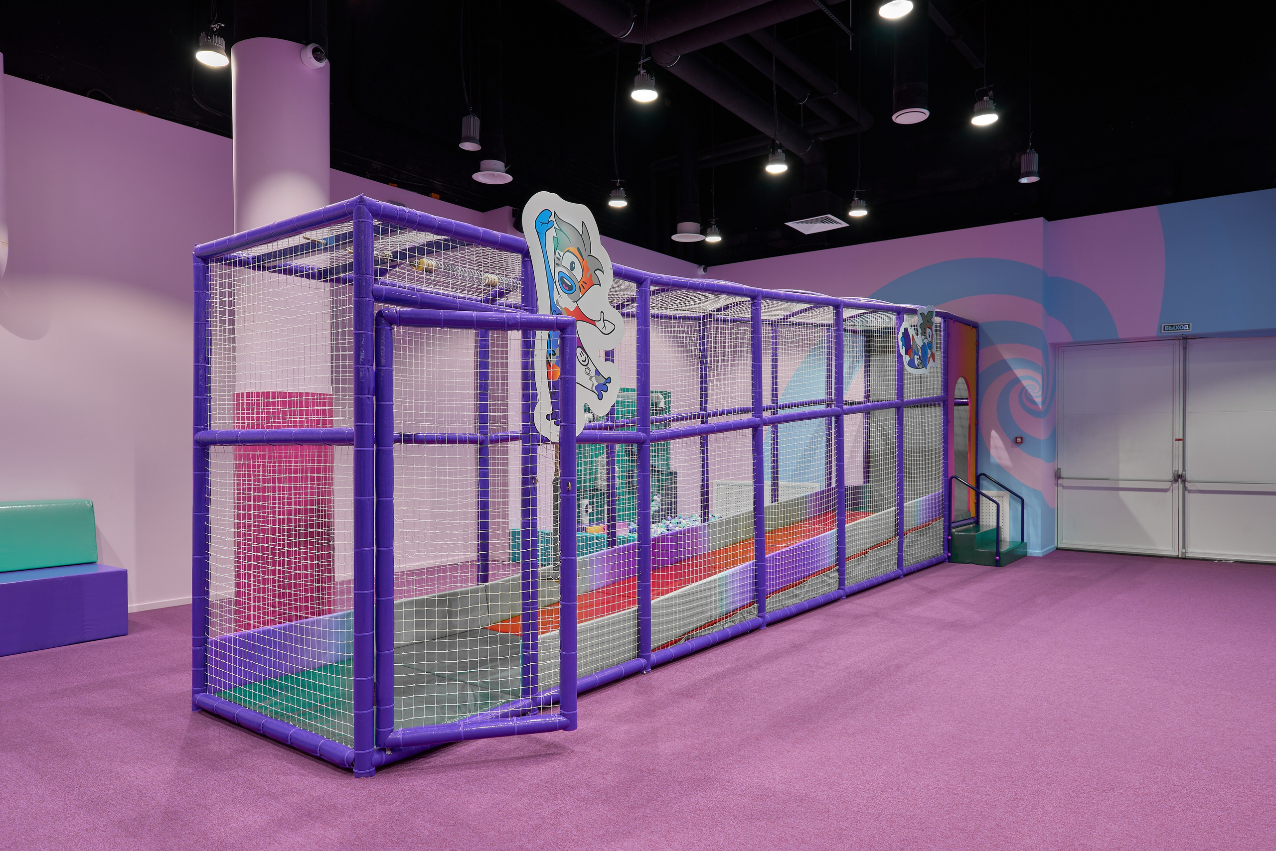 Детский центр Притяжение. Абросимов Лев интерьерный и архитектурный фотограф