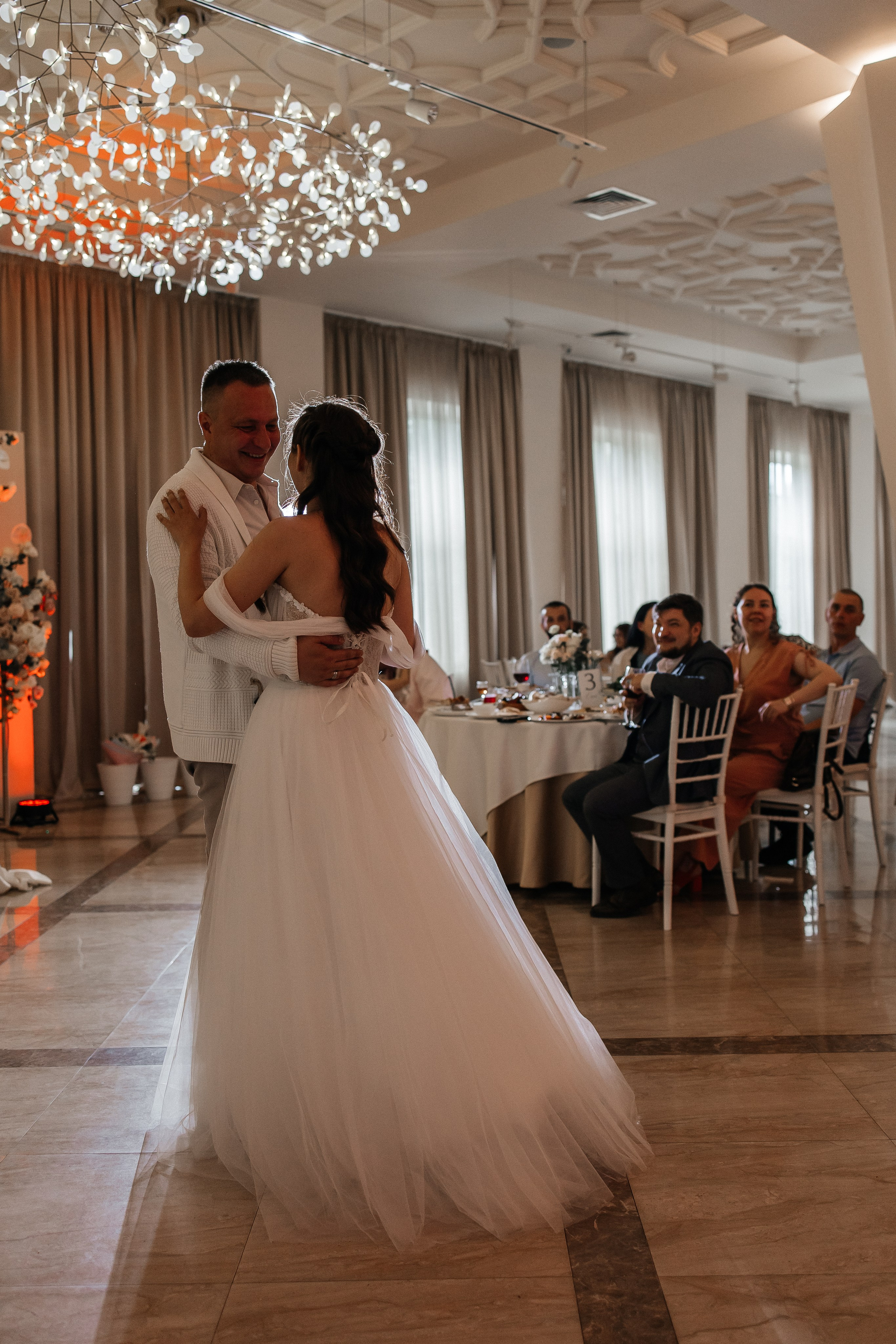 E & O. Привет! Меня зовут Эльвира, я фотограф в Екатеринбурге