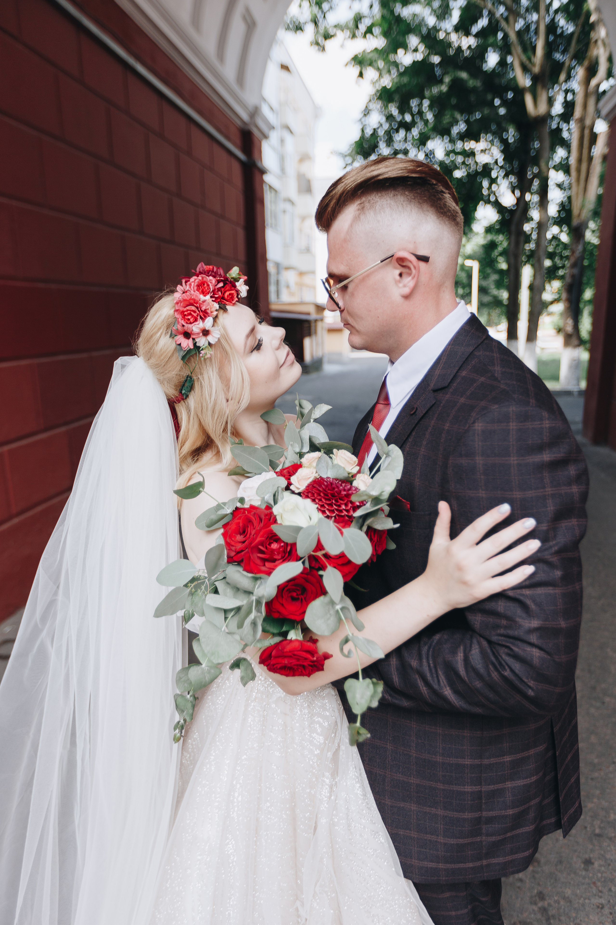 Свадебный день в Гомеле мы снимали в формате фотограф и видеограф. Свадебный семейный фотограф и видеограф Гомель Минск Беларусь Европа