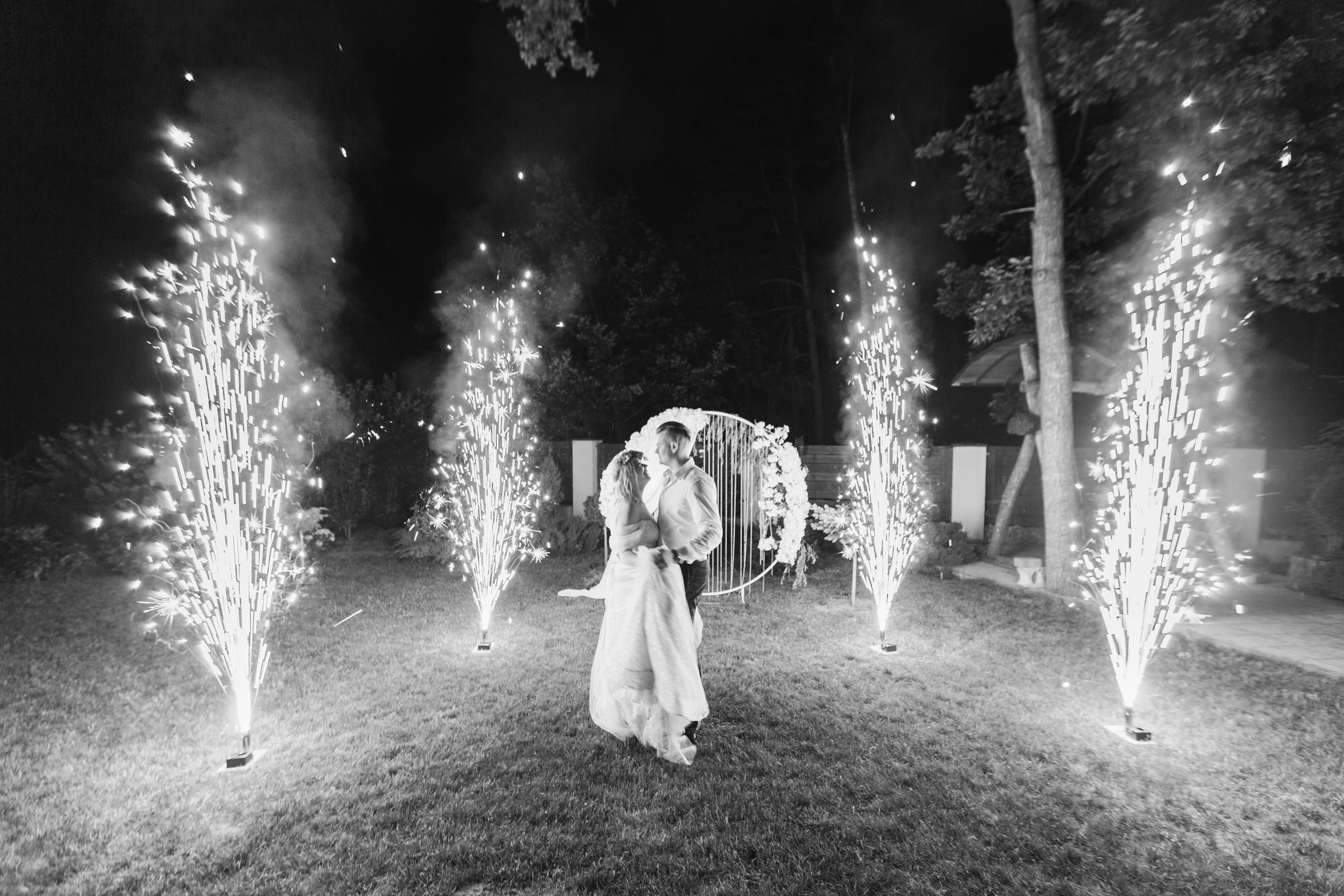 Свадебный день в Гомеле мы снимали в формате фотограф и видеограф. Свадебный семейный фотограф и видеограф Гомель Минск Беларусь Европа