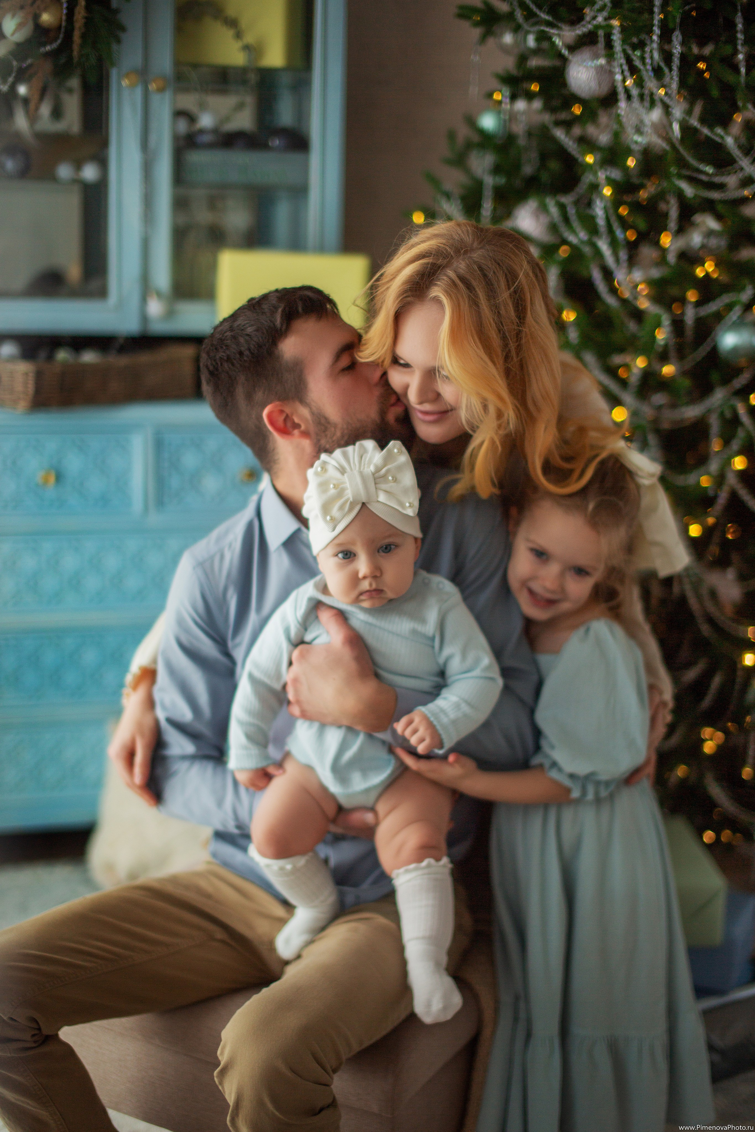 Новогодняя история: Ариана и Амелия. Семейный и детский фотограф в Петрозаводске