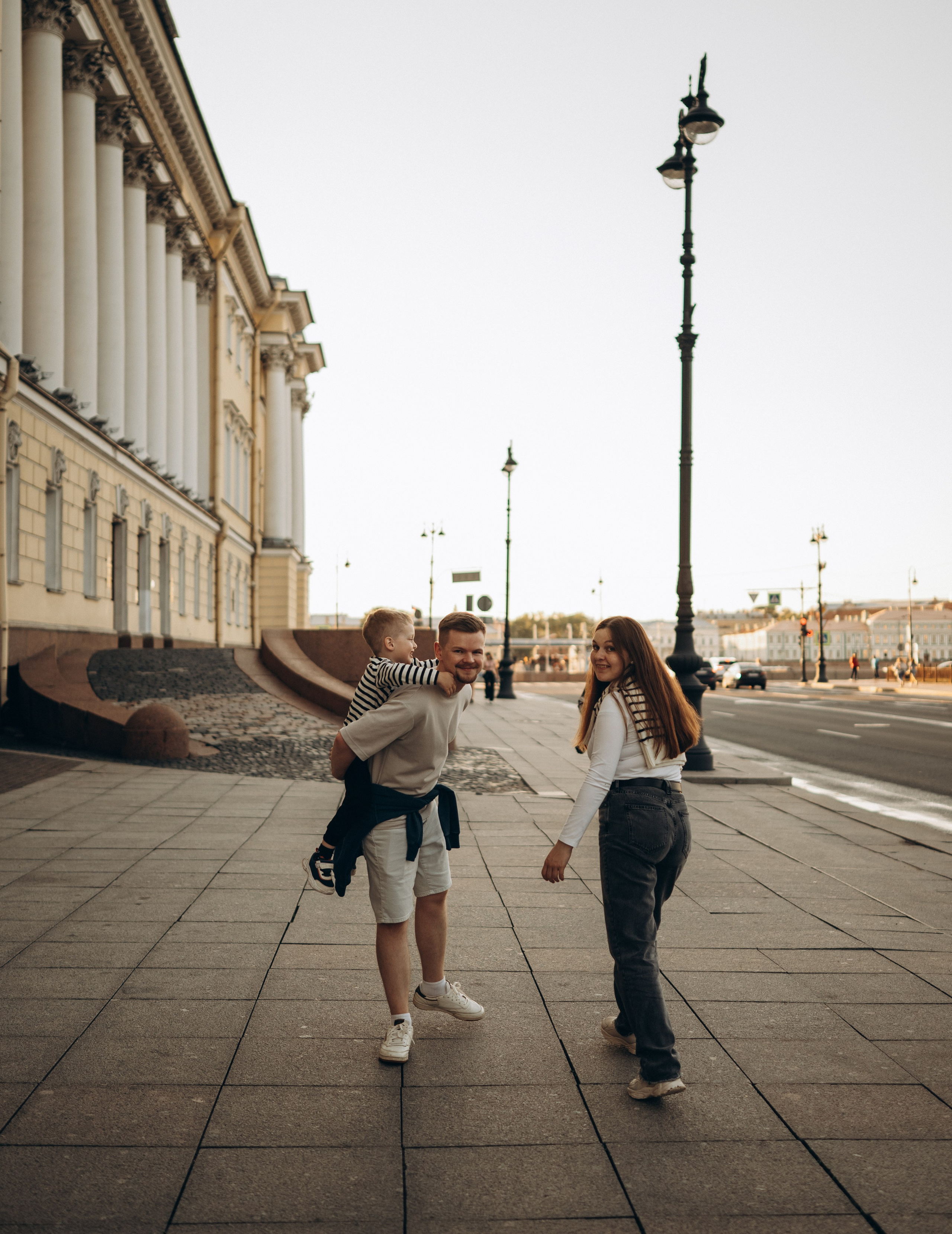 Вечерняя прогулка. Семейный и женский фотограф Вероника Никкор