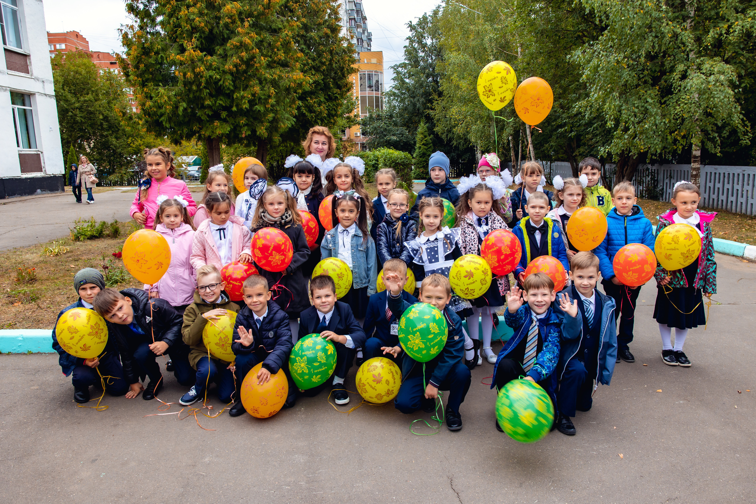 1 сентября. Дарья Бухреева — фотограф, видеограф и фототерапевт. Москва и мир