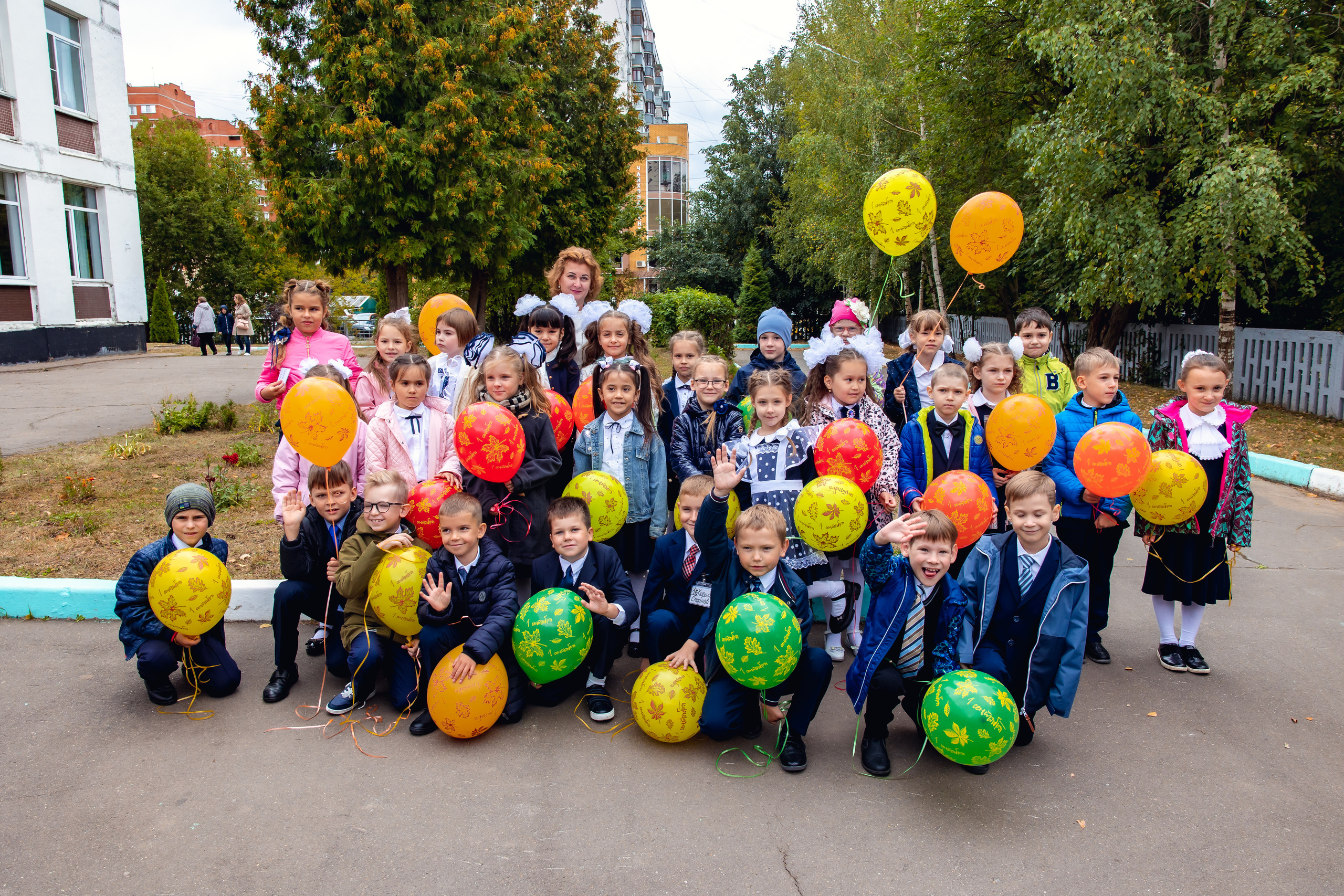 1 сентября. Дарья Бухреева — фотограф, видеограф и фототерапевт. Москва и мир