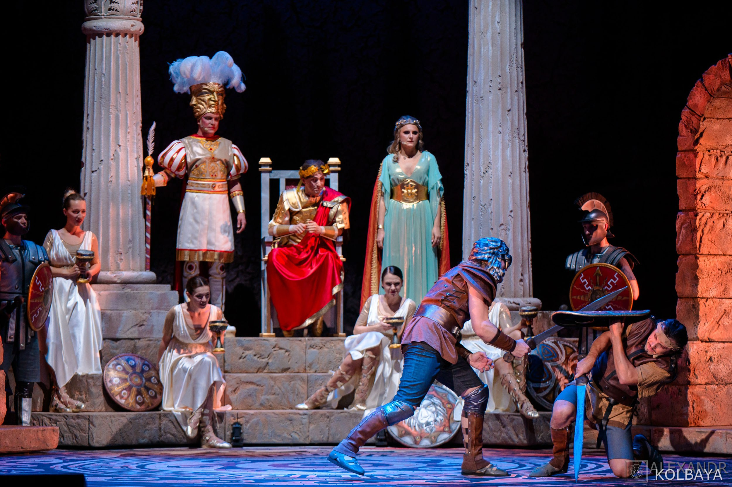 Фоторепортаж со спектакля Гладиатор в Театре Терезы Дуровой. Концертный и театральный репортажный фотограф в Москве Александр Колбая