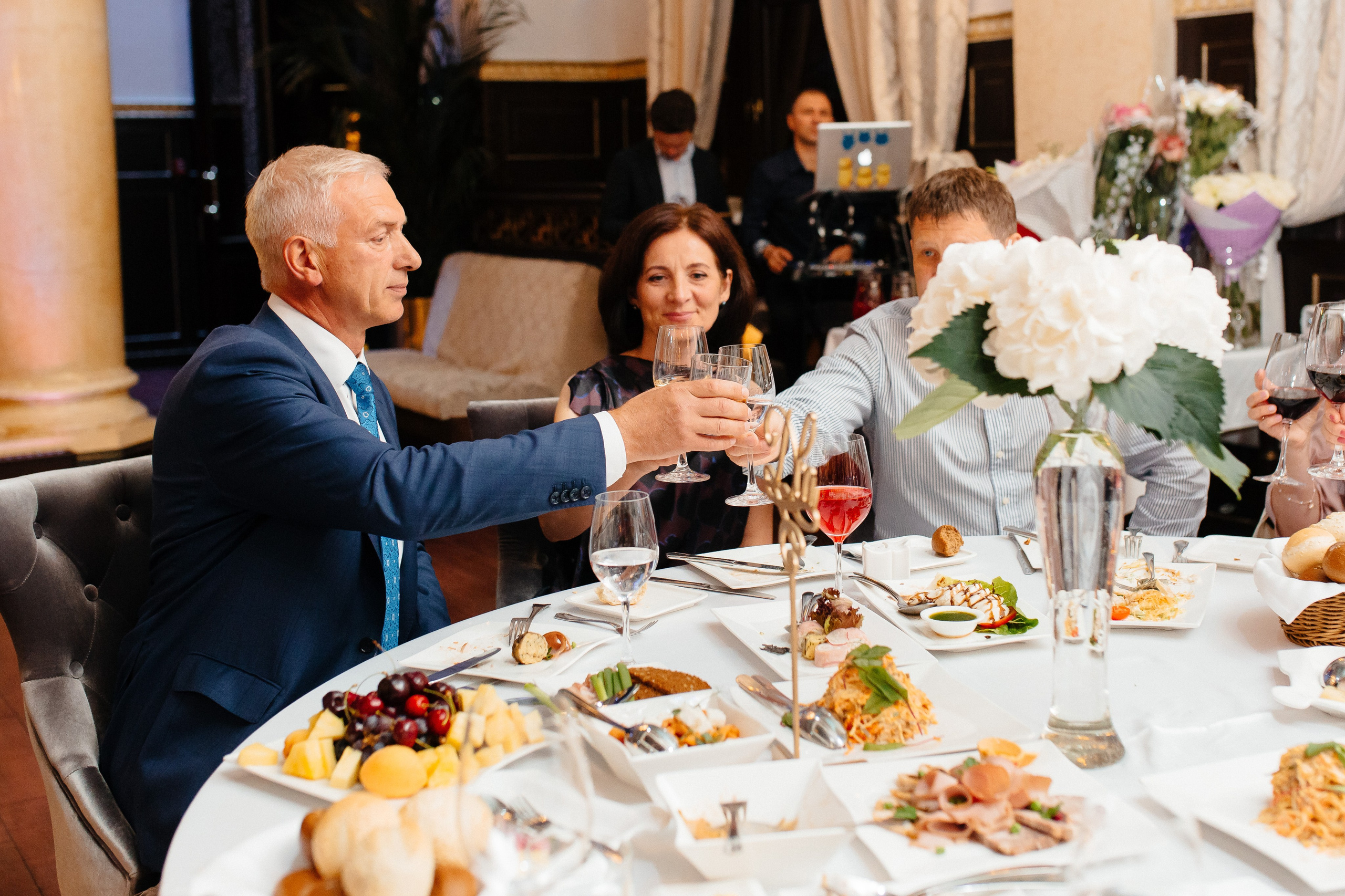 Сергей и Анна