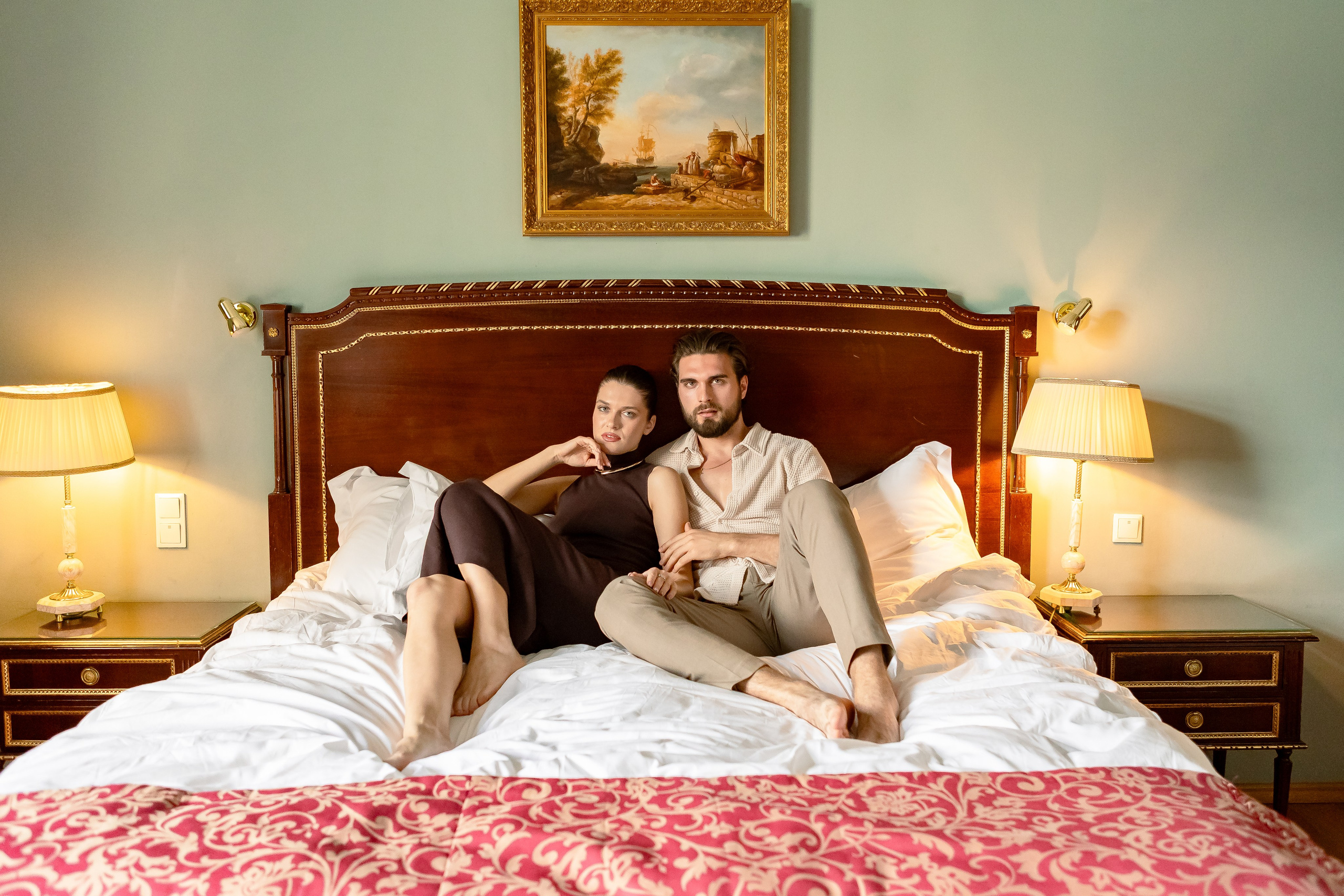 Фотопрогулка гостиница Националь. Свадебный фотограф в Москве