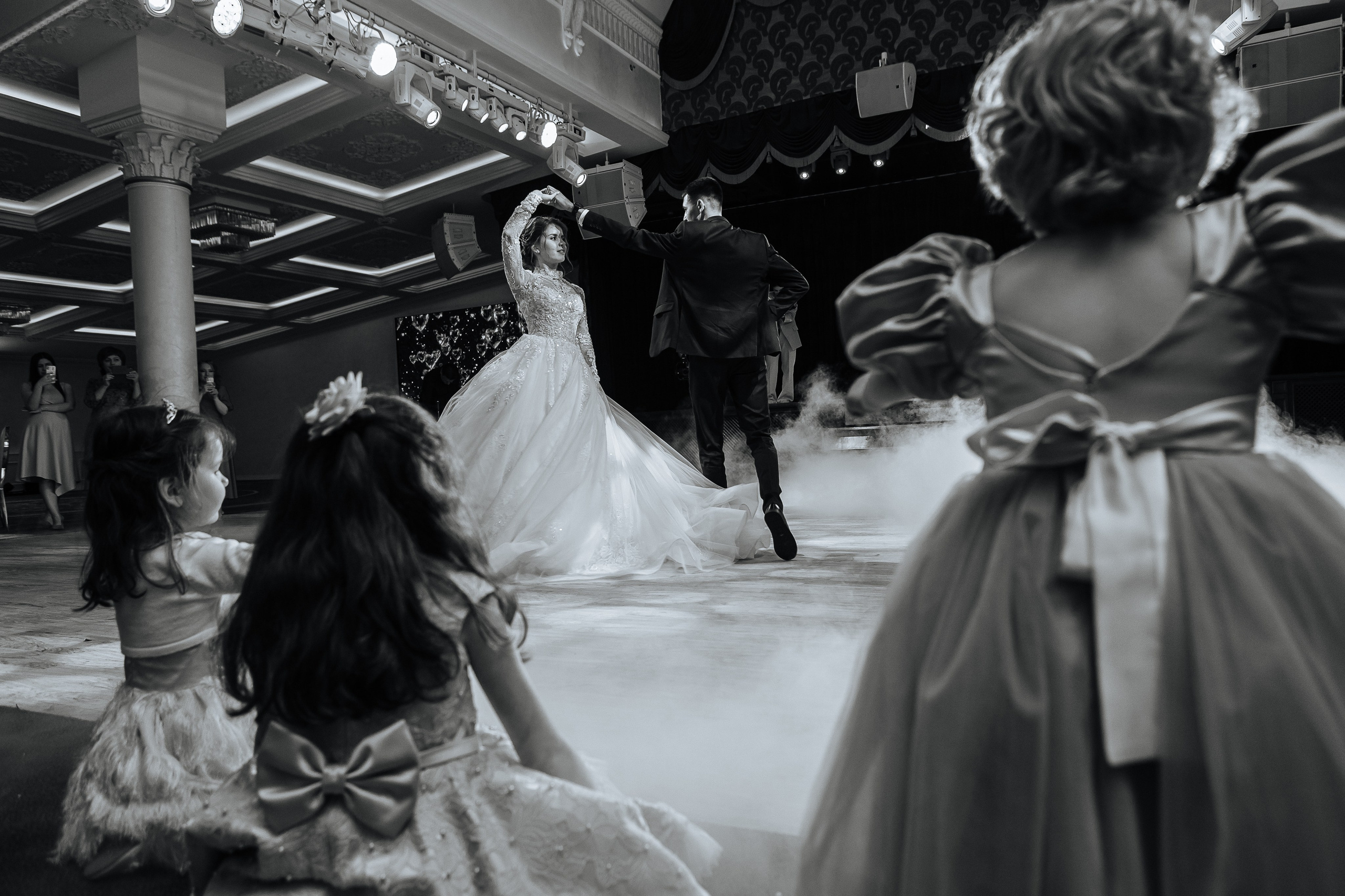 Банкет В «Триумф». Фотограф Нелля Кадикина