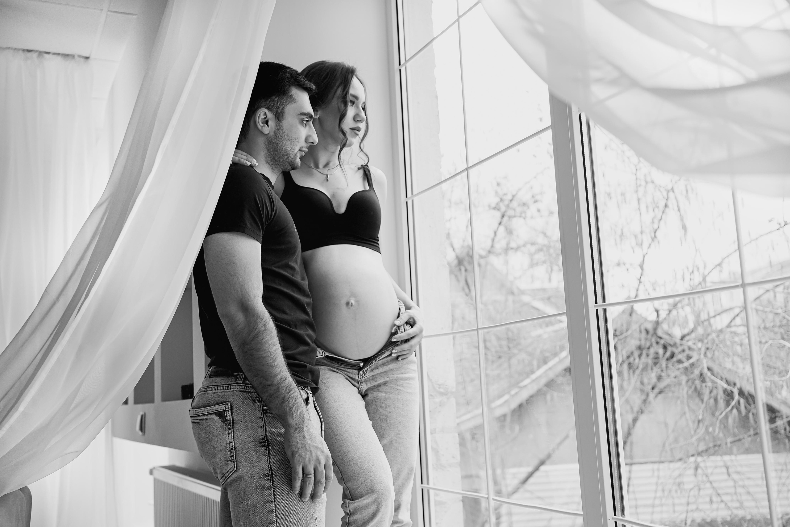 Беременная фотосессия в студии