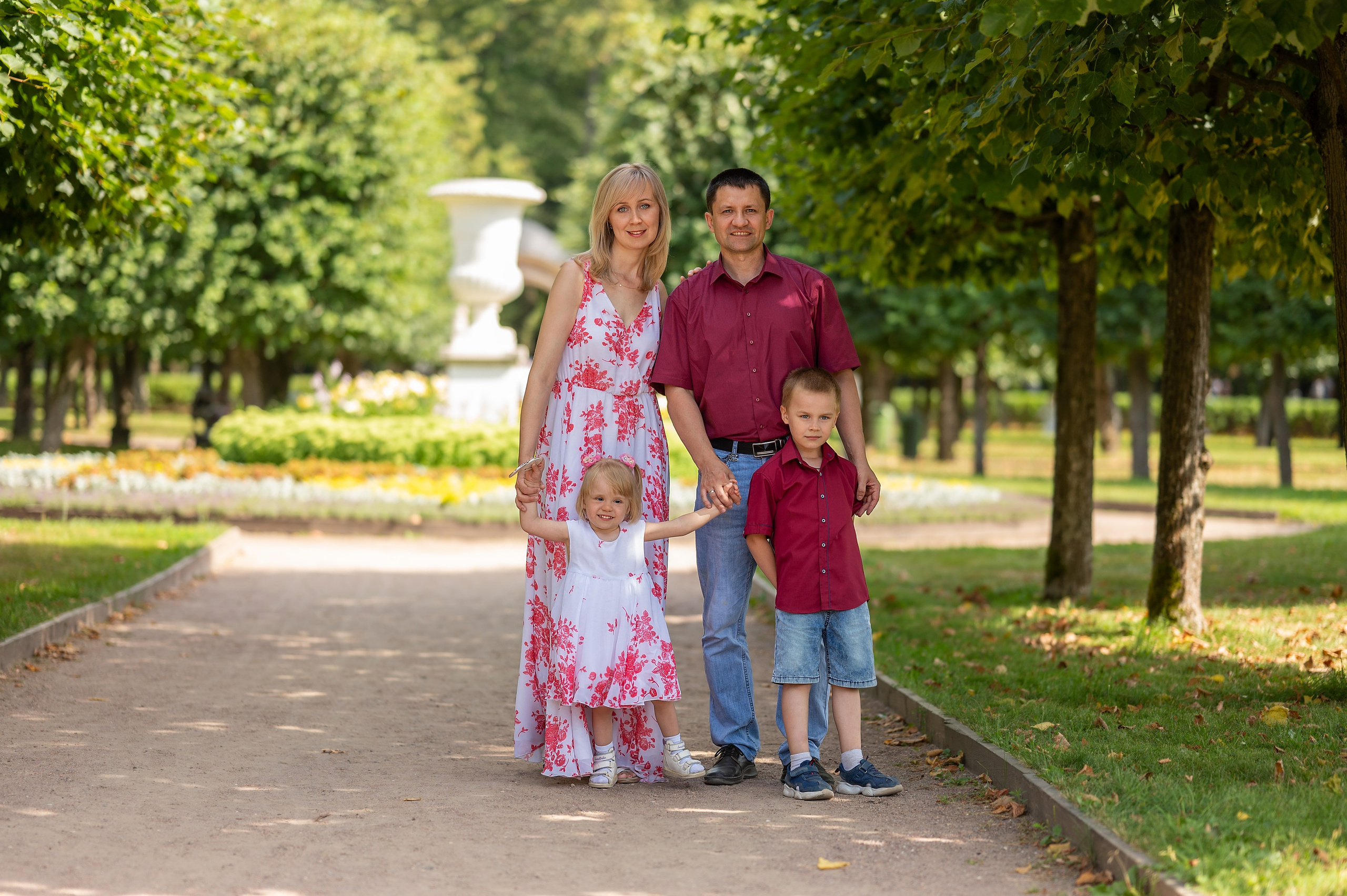 Прогулка в Усадьбе Архангельское. Детский и семейный фотограф г. Москва Оксана Катаджи