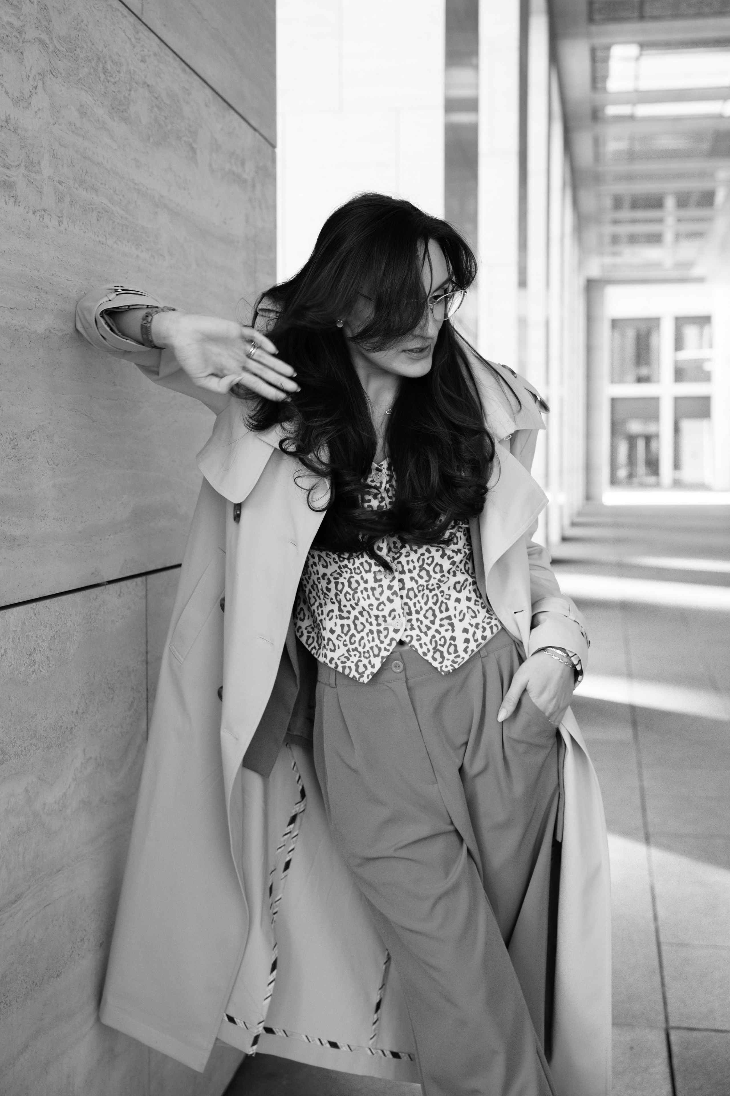 Контент съемка для соцсетей. Невская ратуша. Фотограф в Санкт-Петербурге Вагнер Юлия