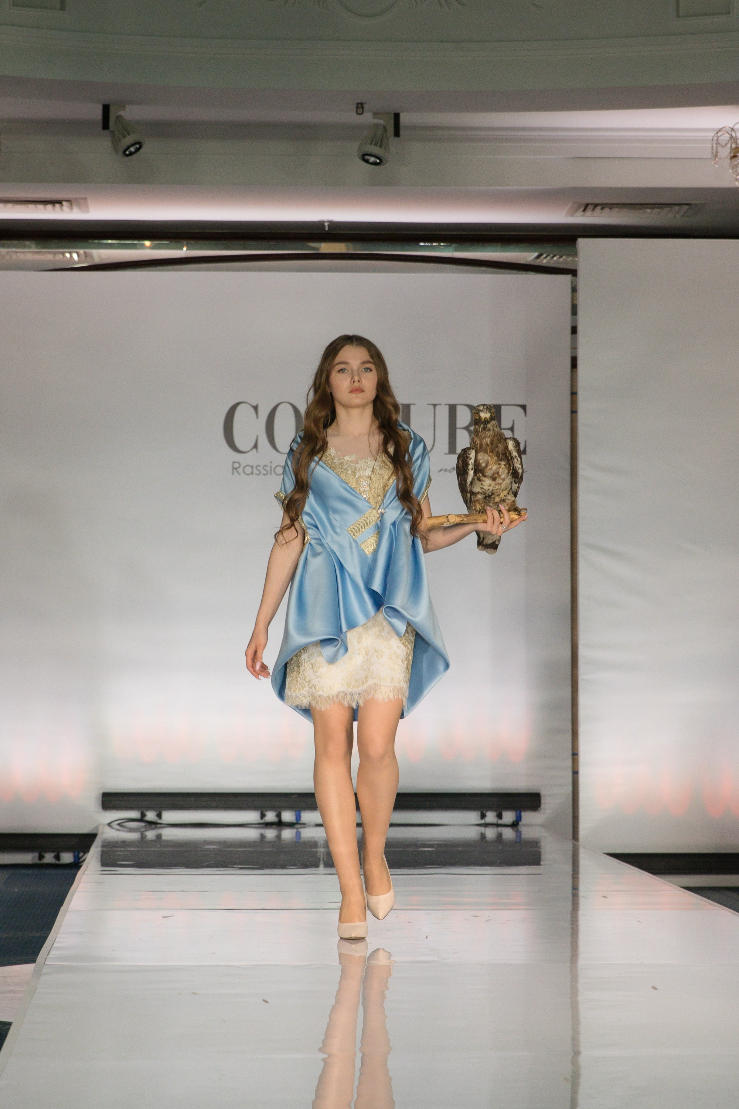 Репортаж показа «Кутюр по-русски». Фотограф в Санкт-Петербурге Вагнер Юлия