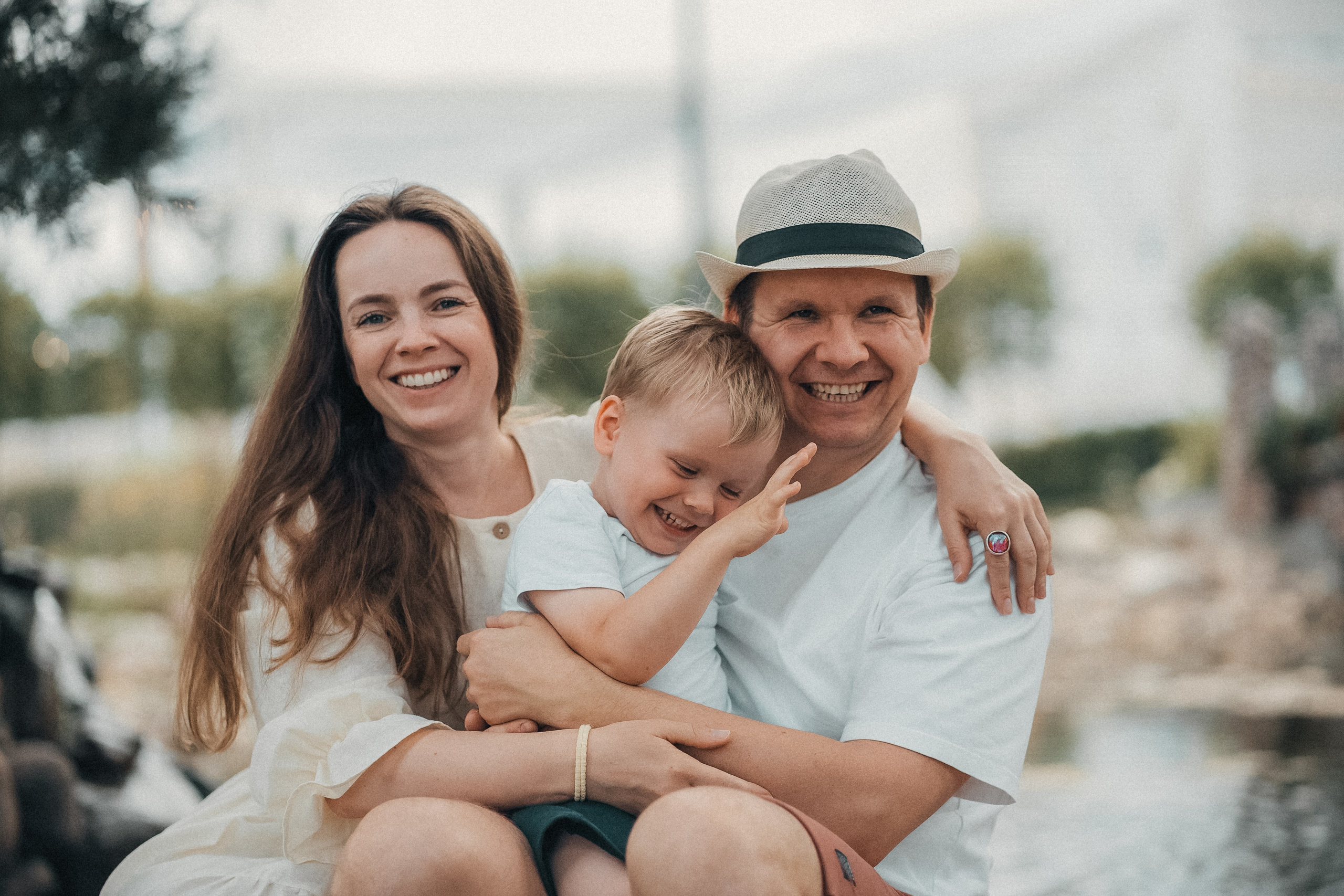 Речная прохлада и солнечные улыбки. Главная