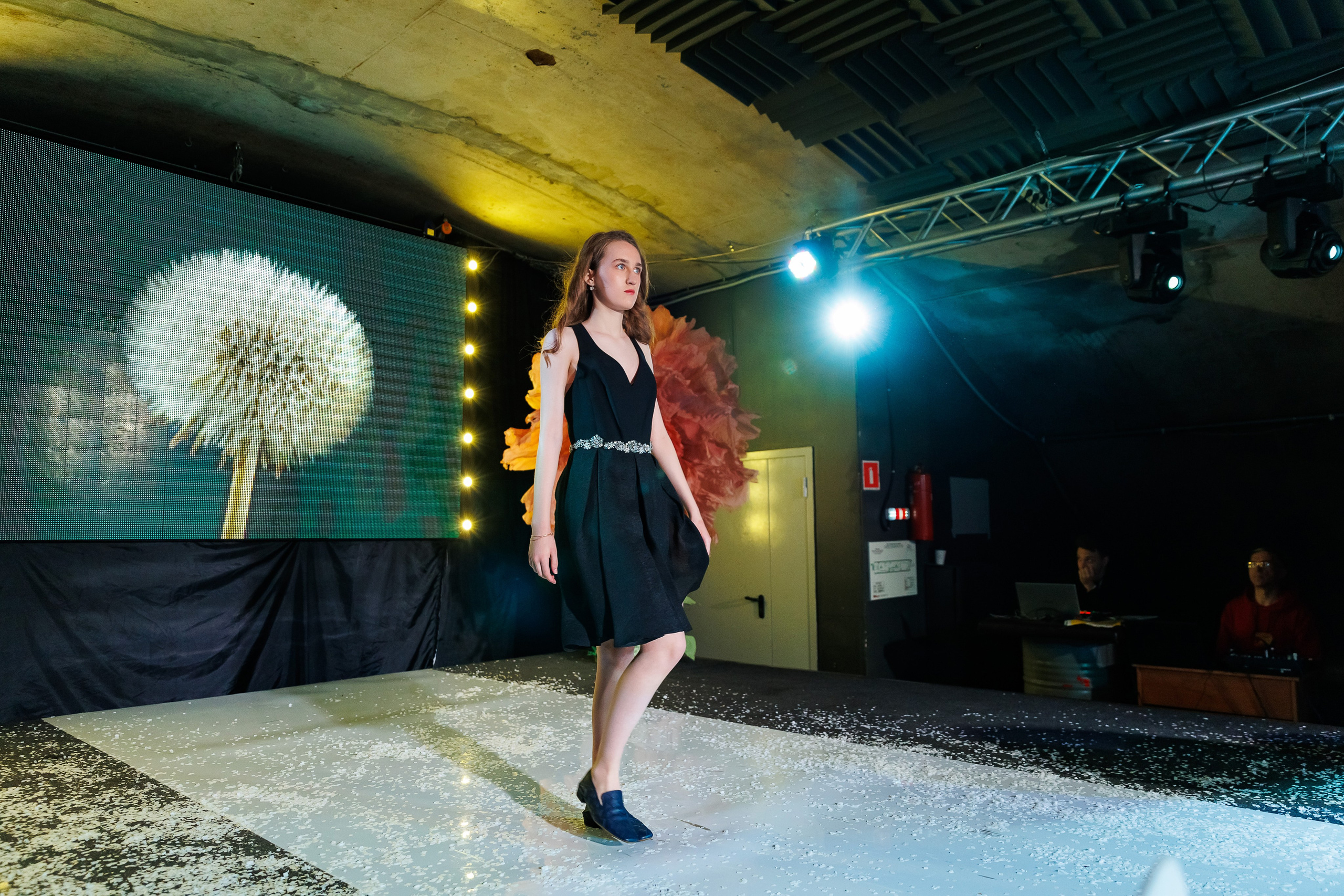 Показ Надежды Шибиной от журнала «Жираf». Фотограф Новосибирск — Наталья Гресь