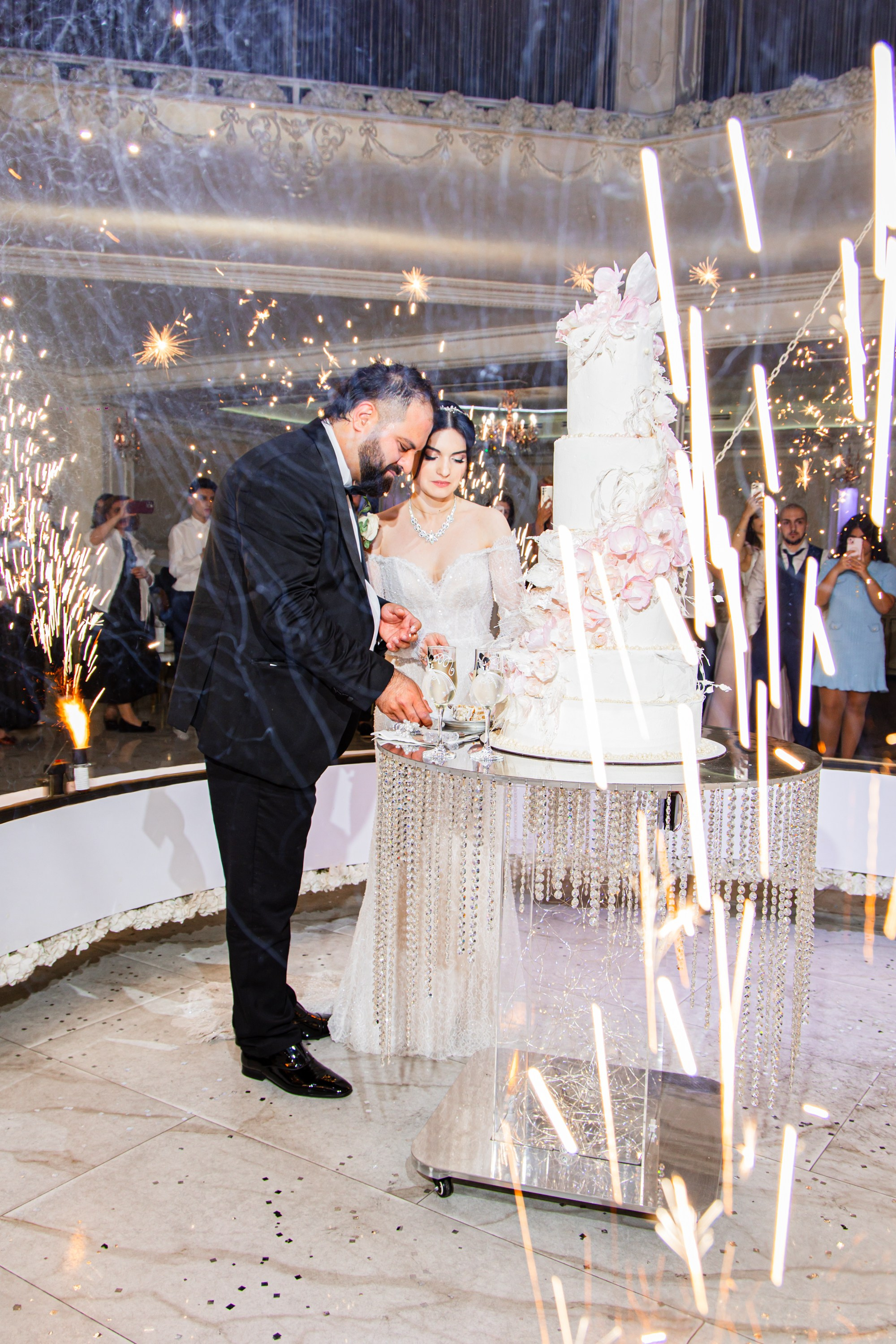 Свадьба A & E. Свадебный фотограф оператор