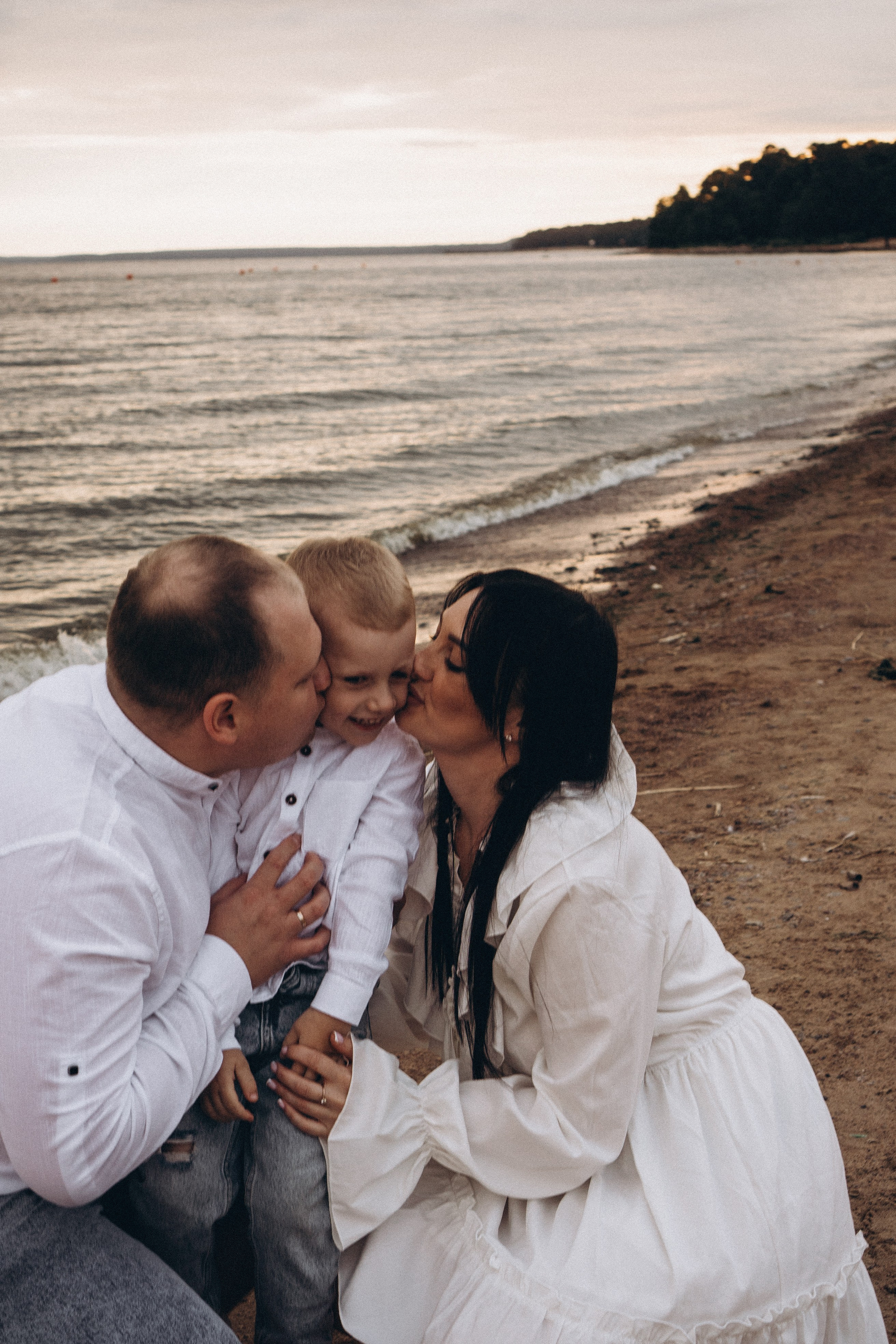 Семейная история на берегу залива. Профессиональный фотограф, Санкт-Петербург — Виктория Богомолова