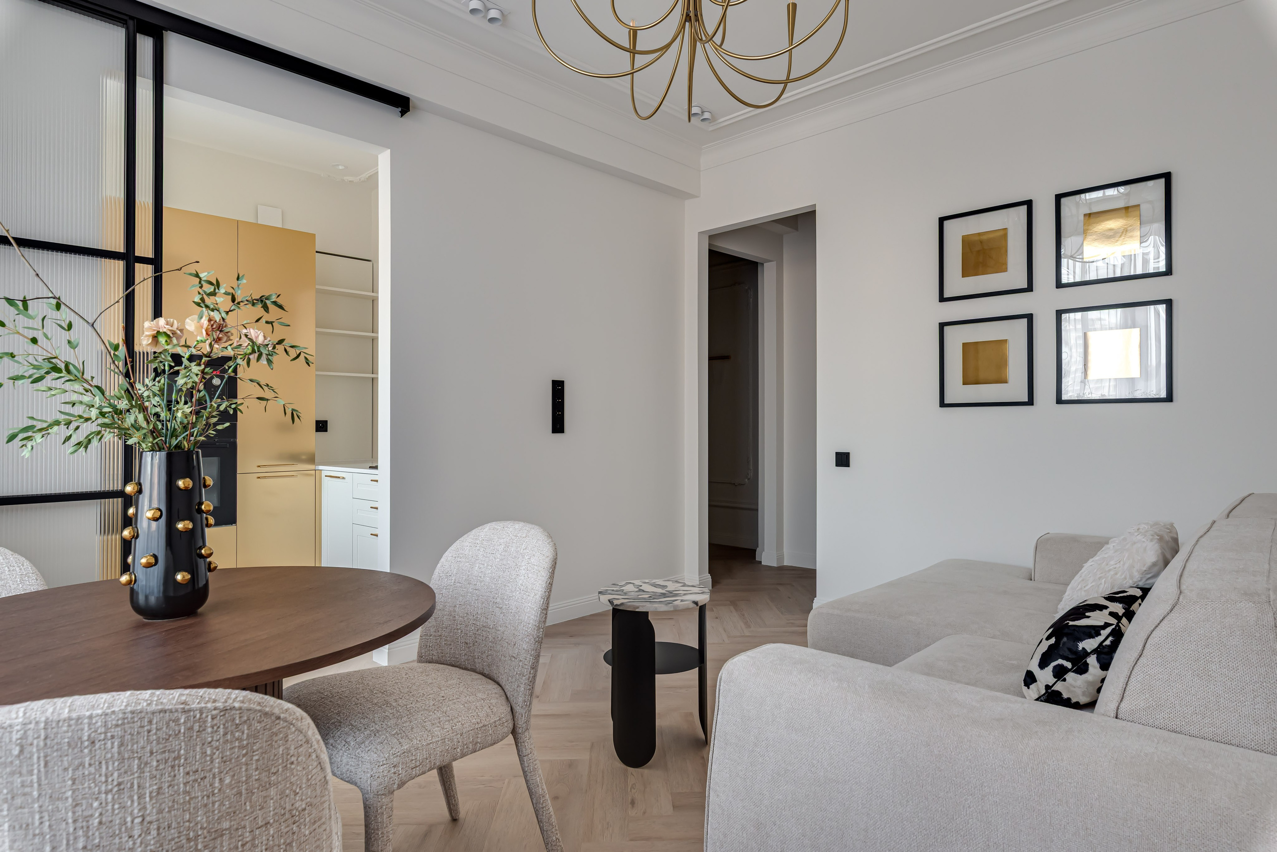 Кутуза Флиппинг, 54 м. Главная