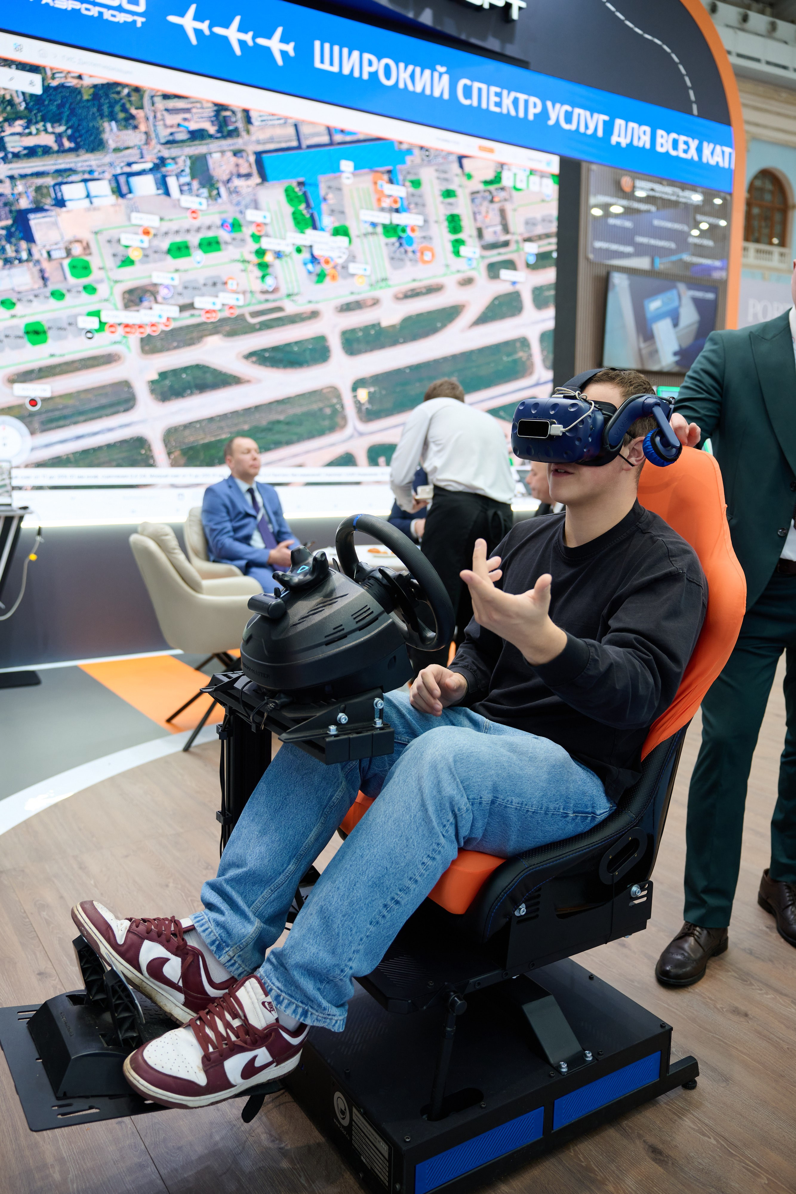 19 Международный форум и выставка Транспорт России. Сергей Богомолов. Свадебный и семейный фотограф