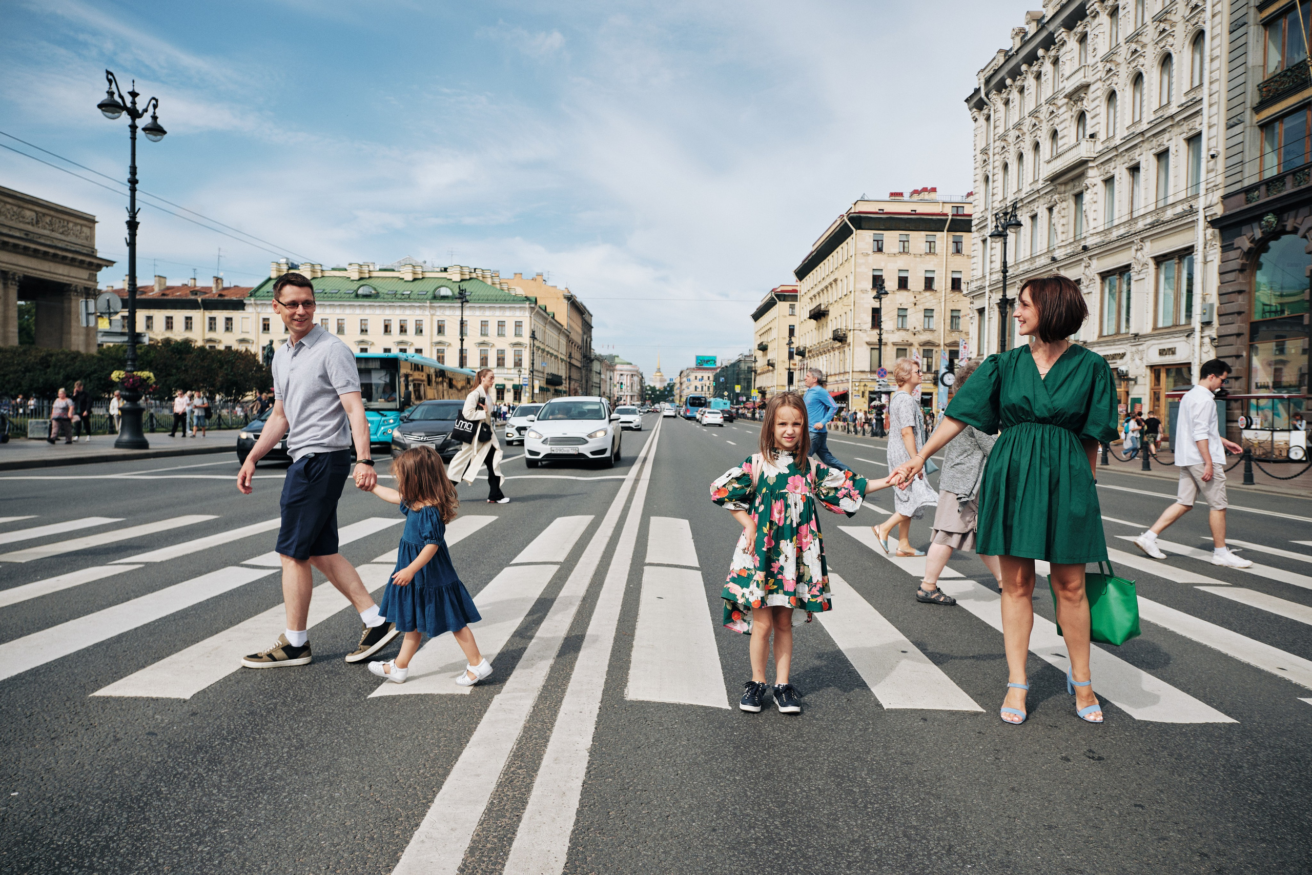 Семейные фотосессии в СПб. Семейные и свадебные фотосессии в СПб, в студии, на улице, на природе