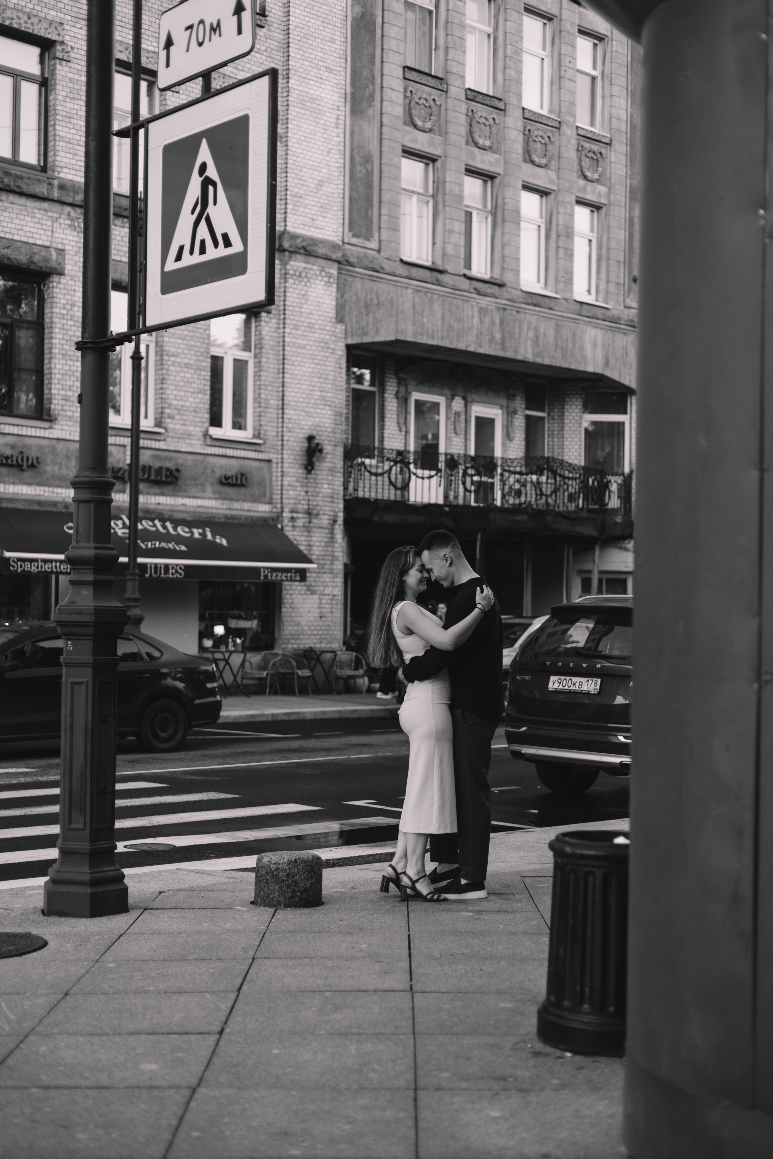 На улице Чайковского. Семейный фотограф в Санкт-Петербурге. Запечатление мгновений и ярких воспоминаний в Вашей жизни