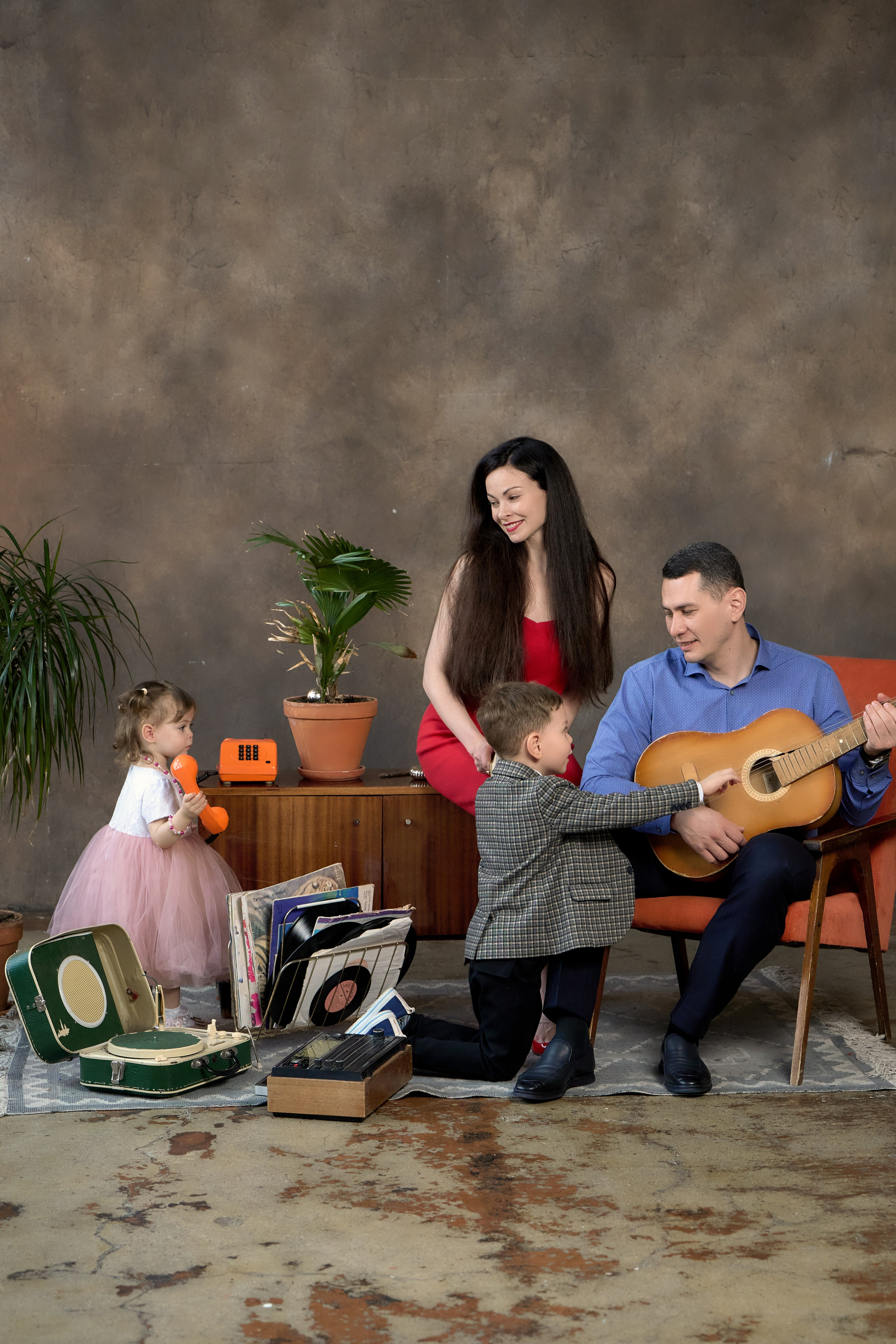 Семейная новогодняя фотосессия. Мартазова Екатерина фотограф. Екатеринбург