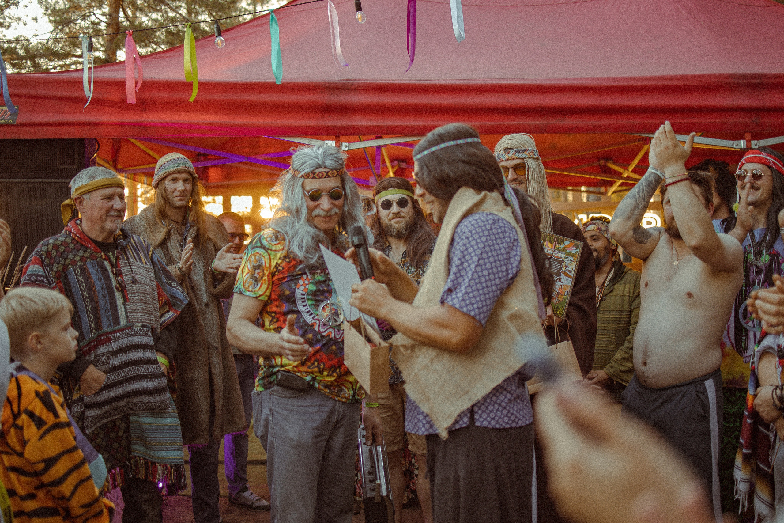 Фестиваль Hello Camper закрытие 2023. Репортажный и портретный фотограф в Санктпетербурге. Видиосъемка мероприятий в Санкт-Петербурге