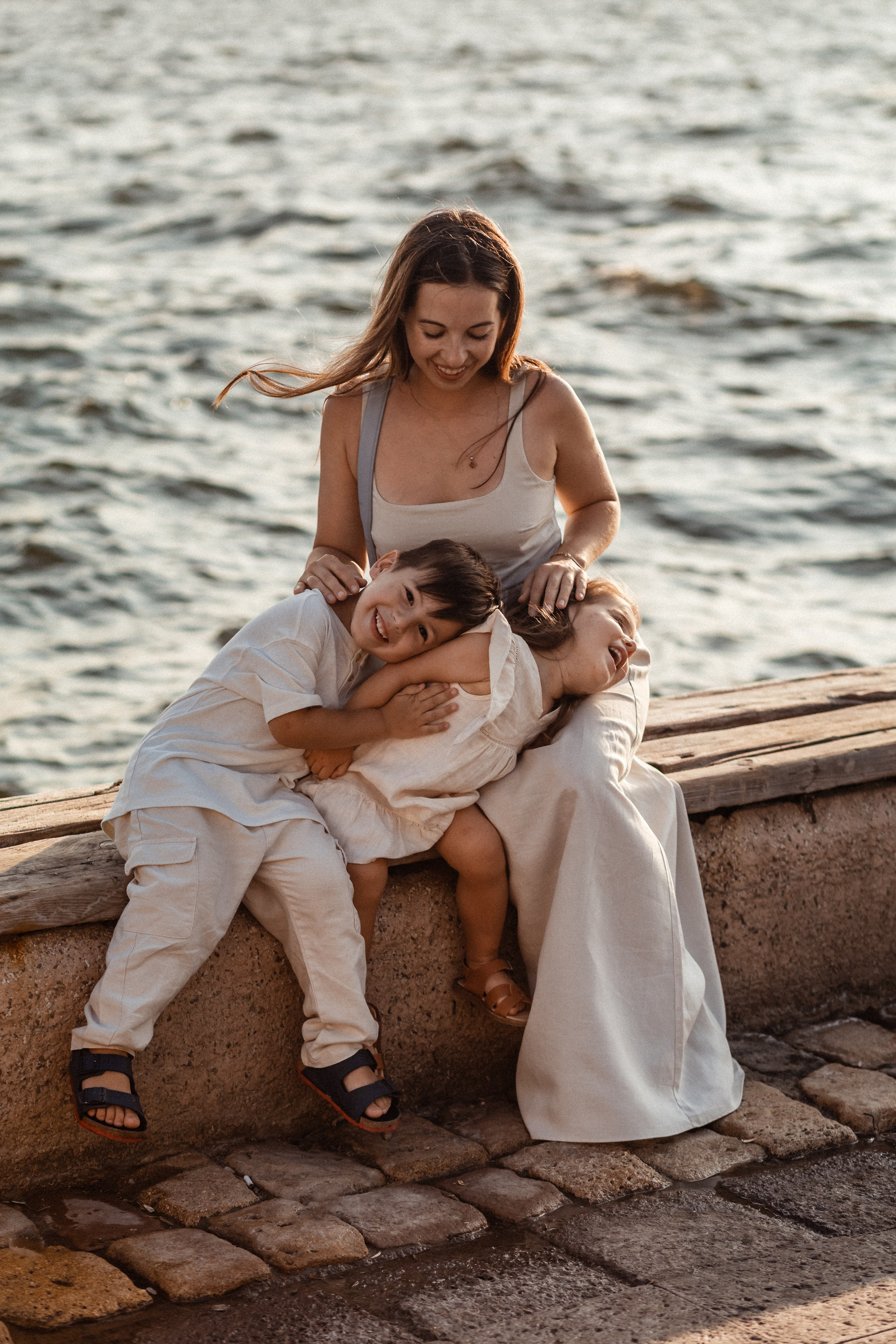Family photoshooting ai izmir. Professional family and children’s photographer in Izmir Irina Eron
