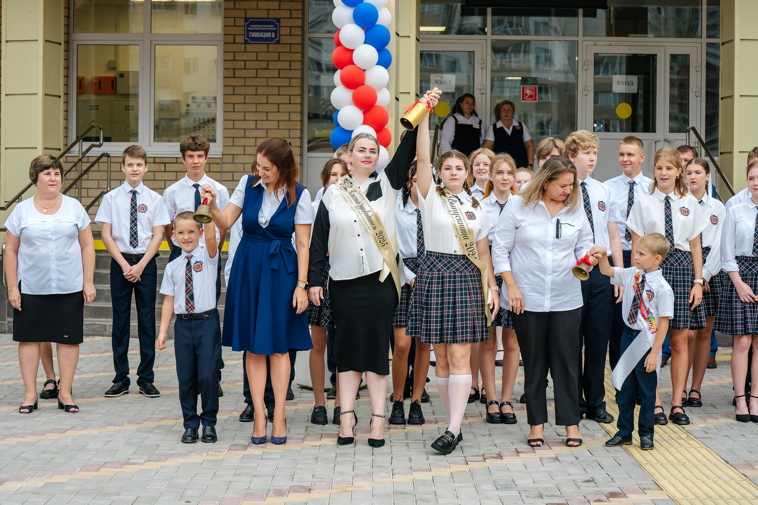 1 сентября. Выпускные альбомы, школьные фотосессии в городе Новороссийске