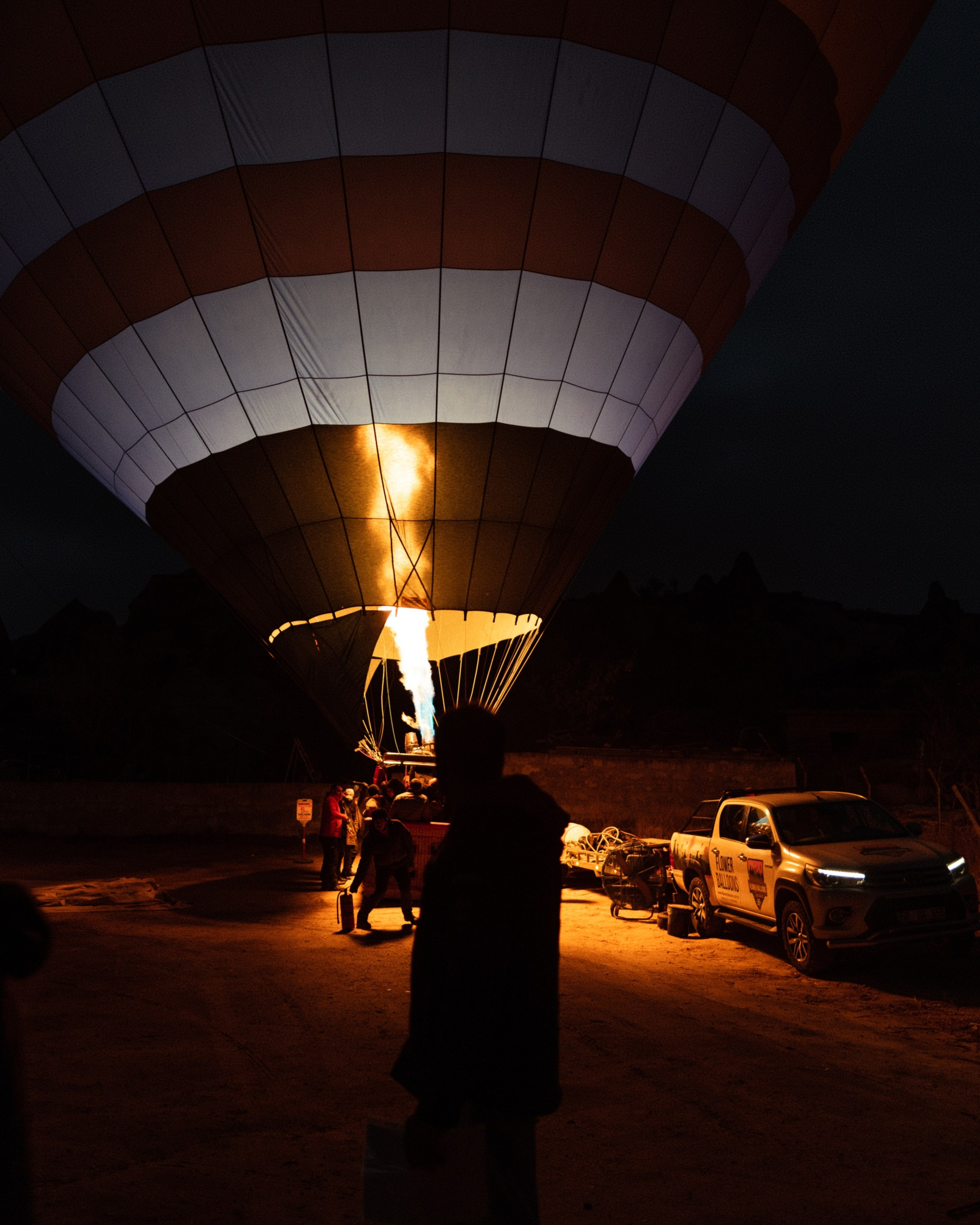 Turkey. Photographer in Tokyo Anatolii Ozarto