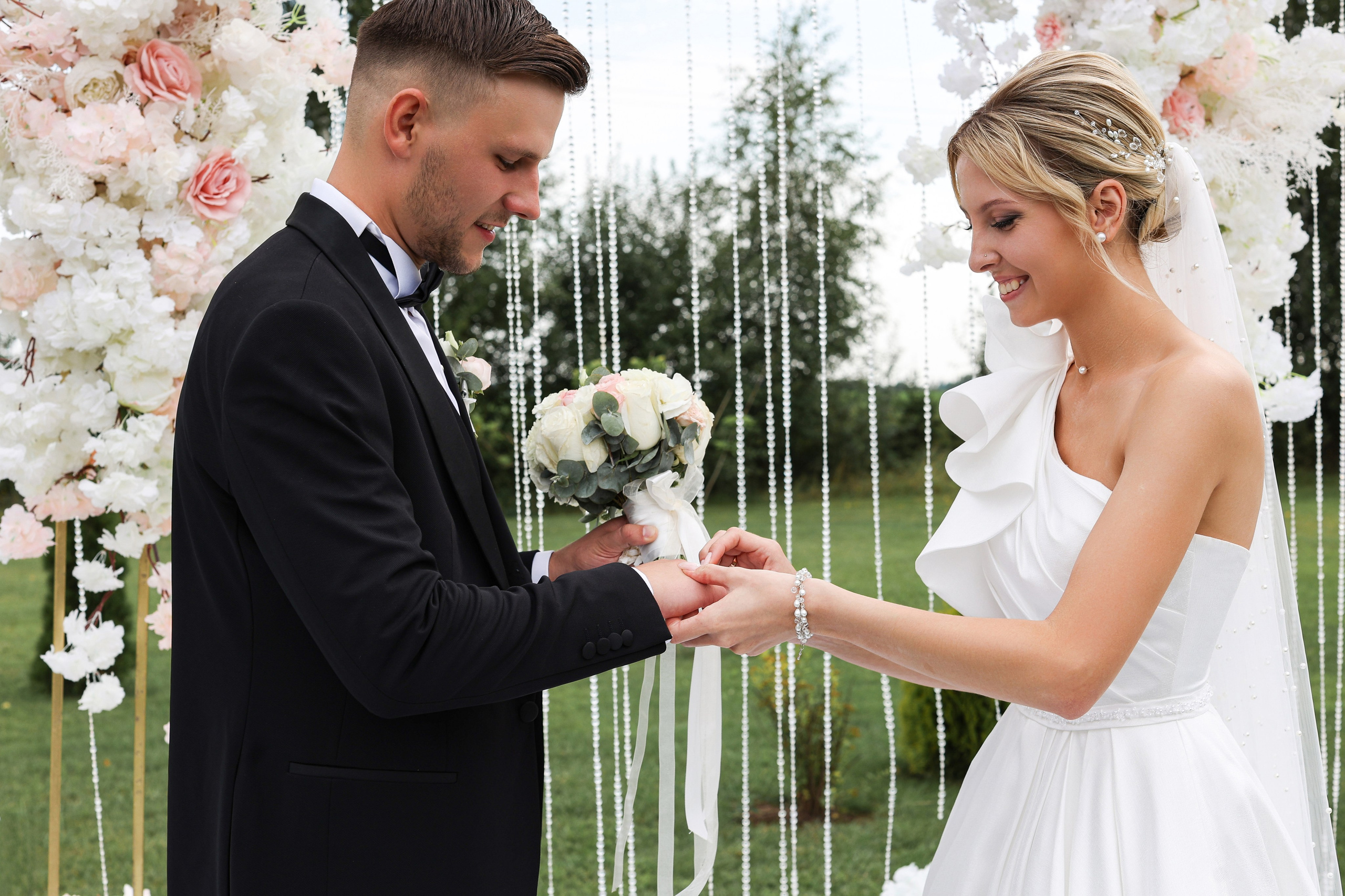 Ярик и Полина. Свадебные фотограф и видеограф в Минске Голдосовы Марина и Вадим