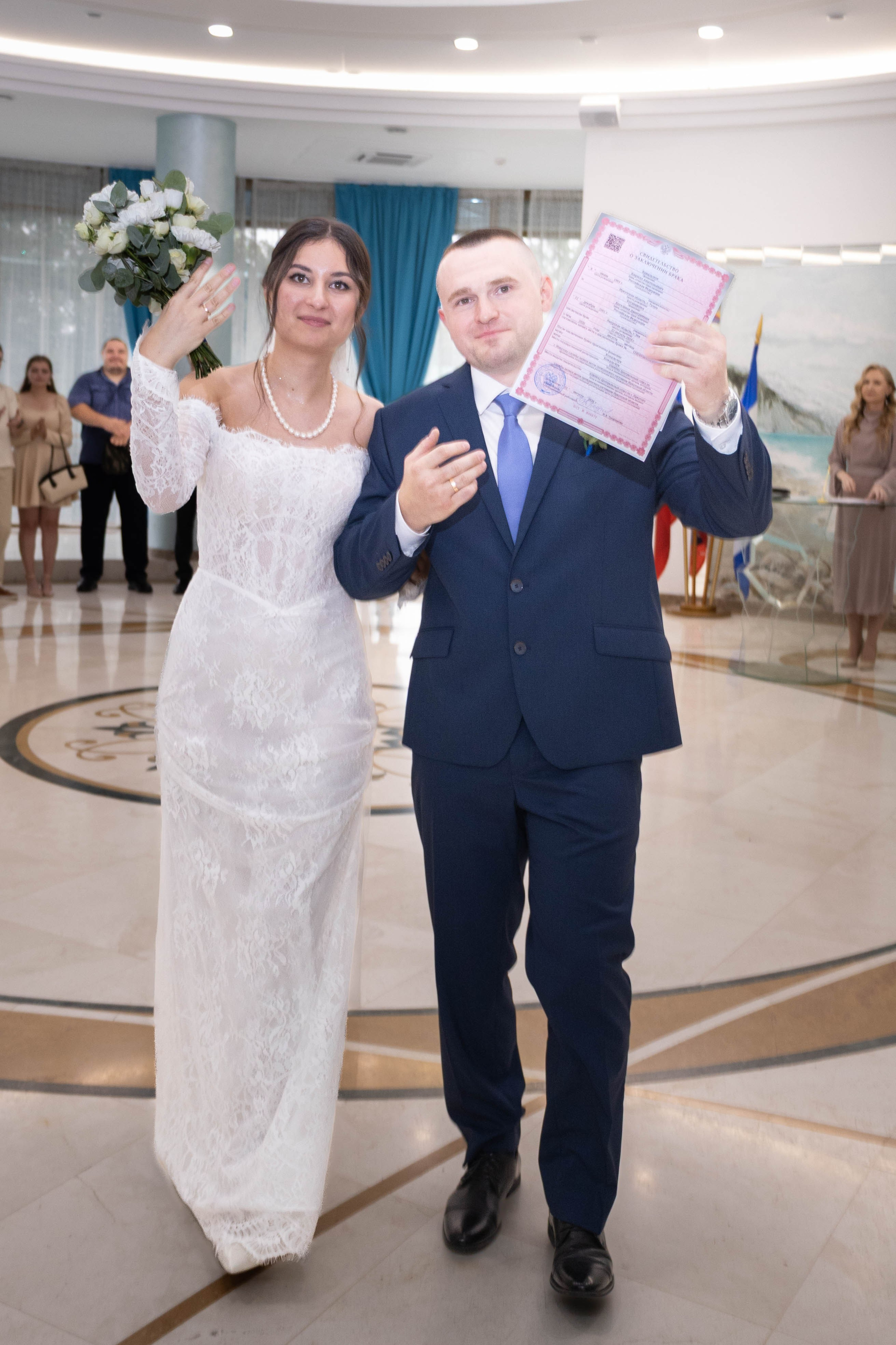 Ангелина и Кирилл Загс. Макар Шаттер Фотограф Иркутск