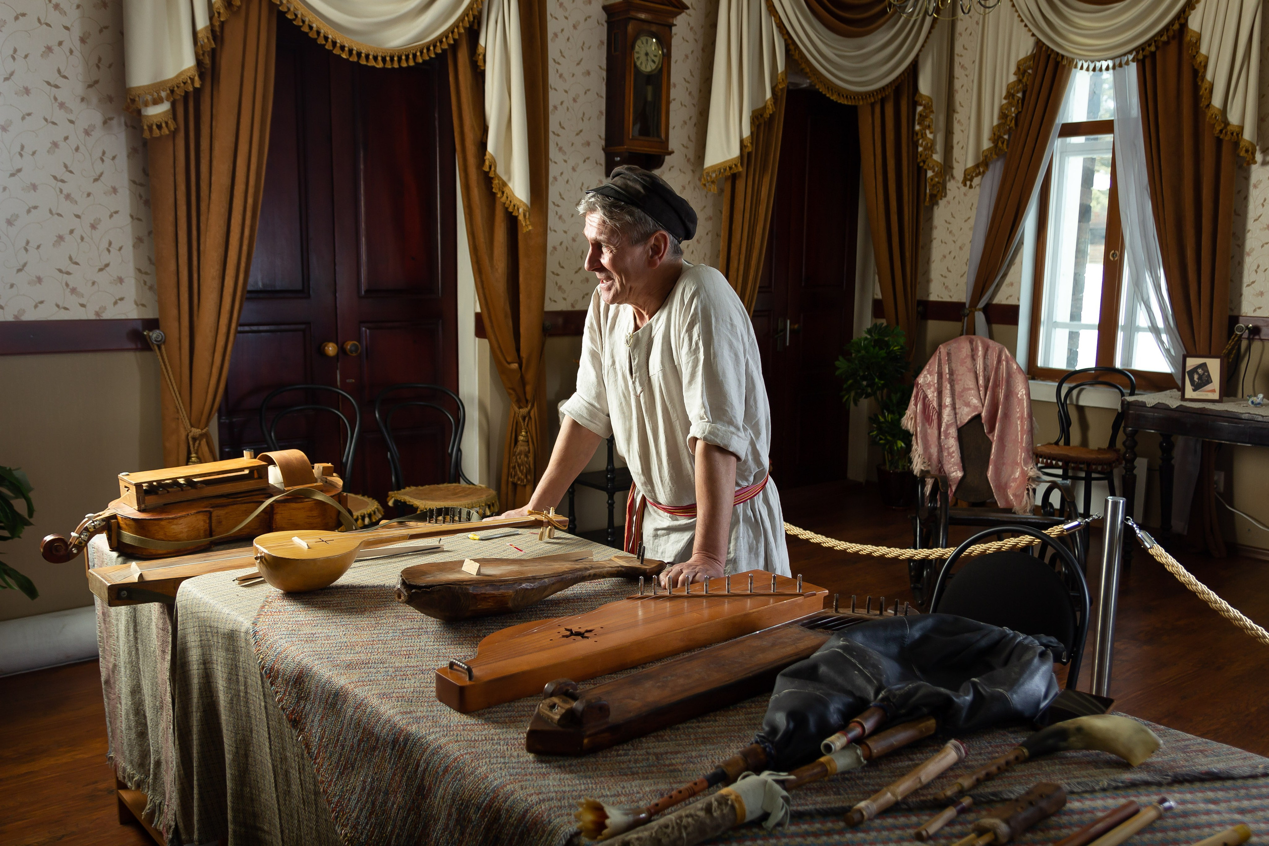 Музей забытой музыки. Александр Стряпунин — предметный фотограф в Улан-Удэ