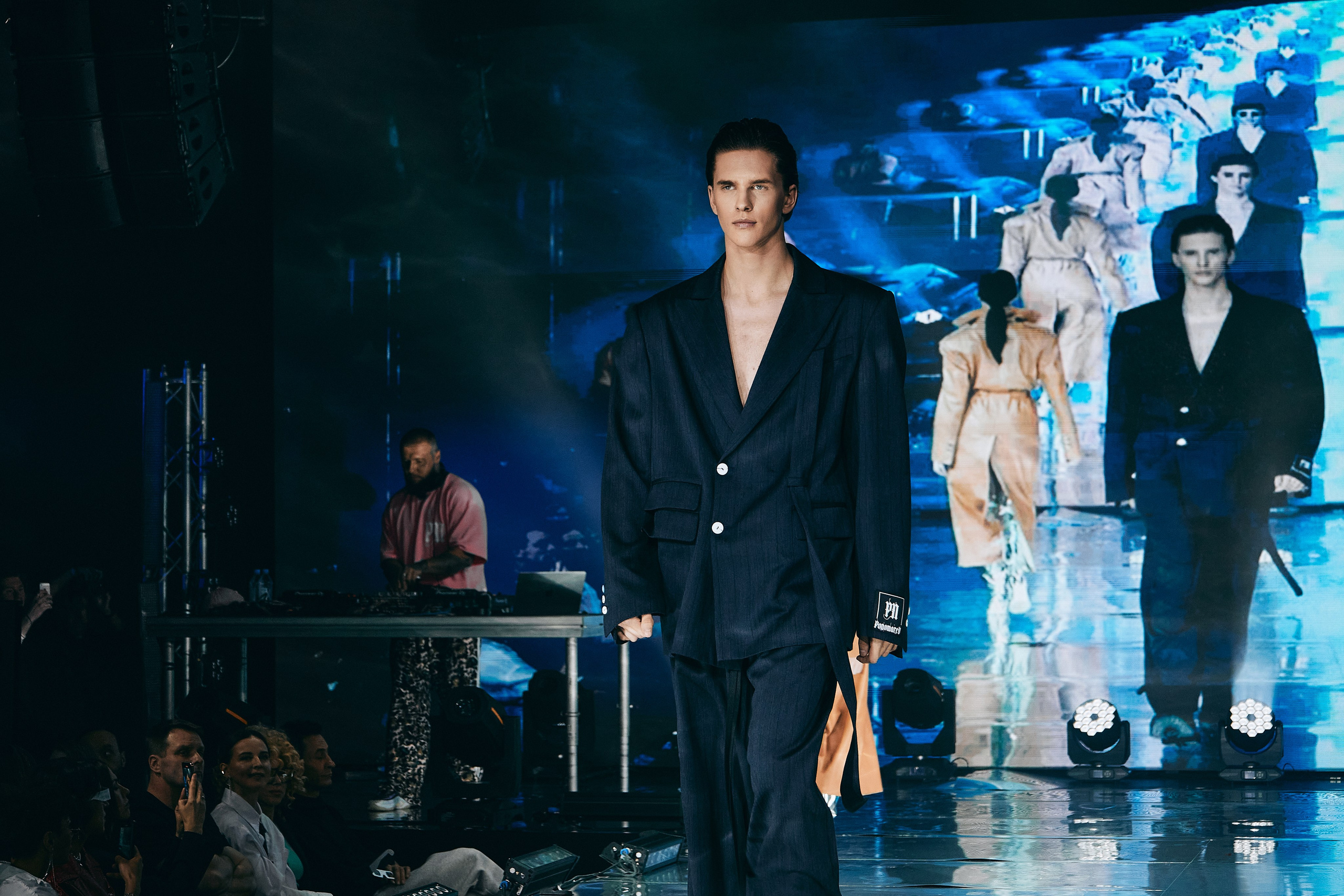 NEW ERA DESIGNER ANDREY PONOMAREV