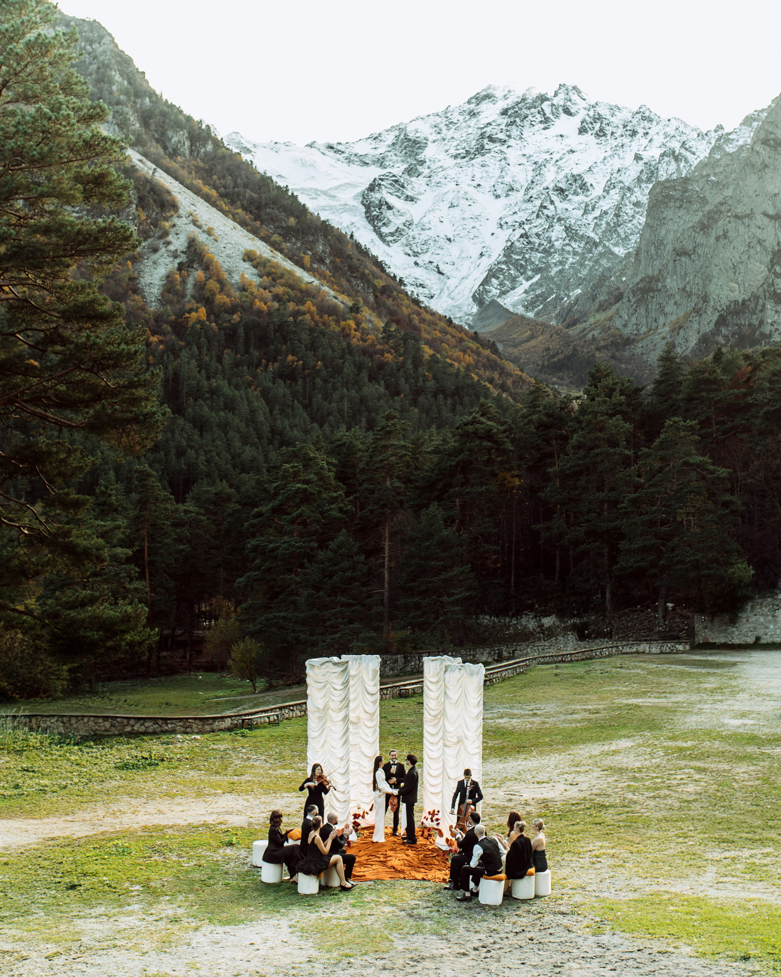 S & E. Главная