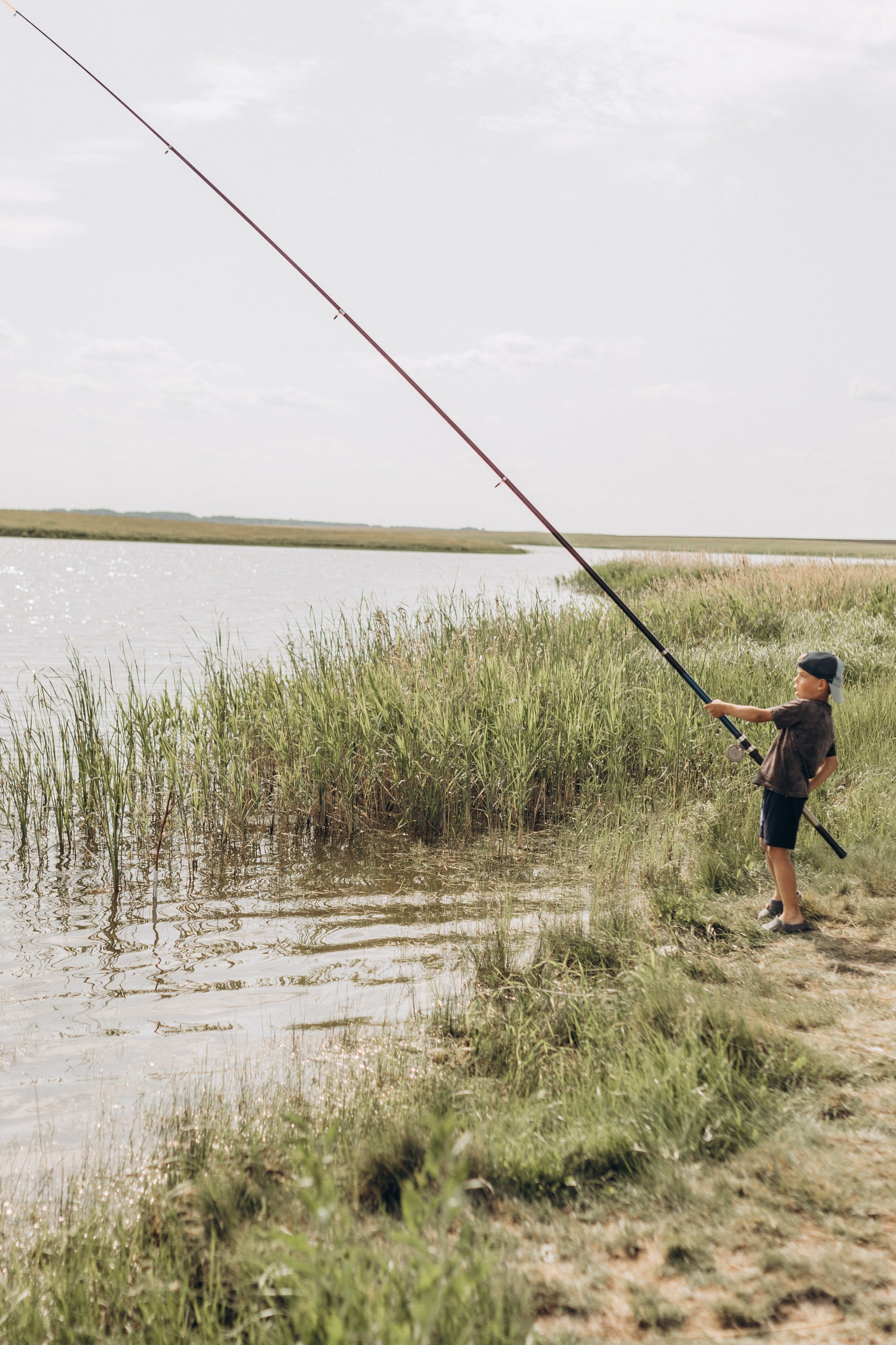 Семейная рыбалка. Семейный фотограф lifestyle в Новосибирске Елена Шпилевая