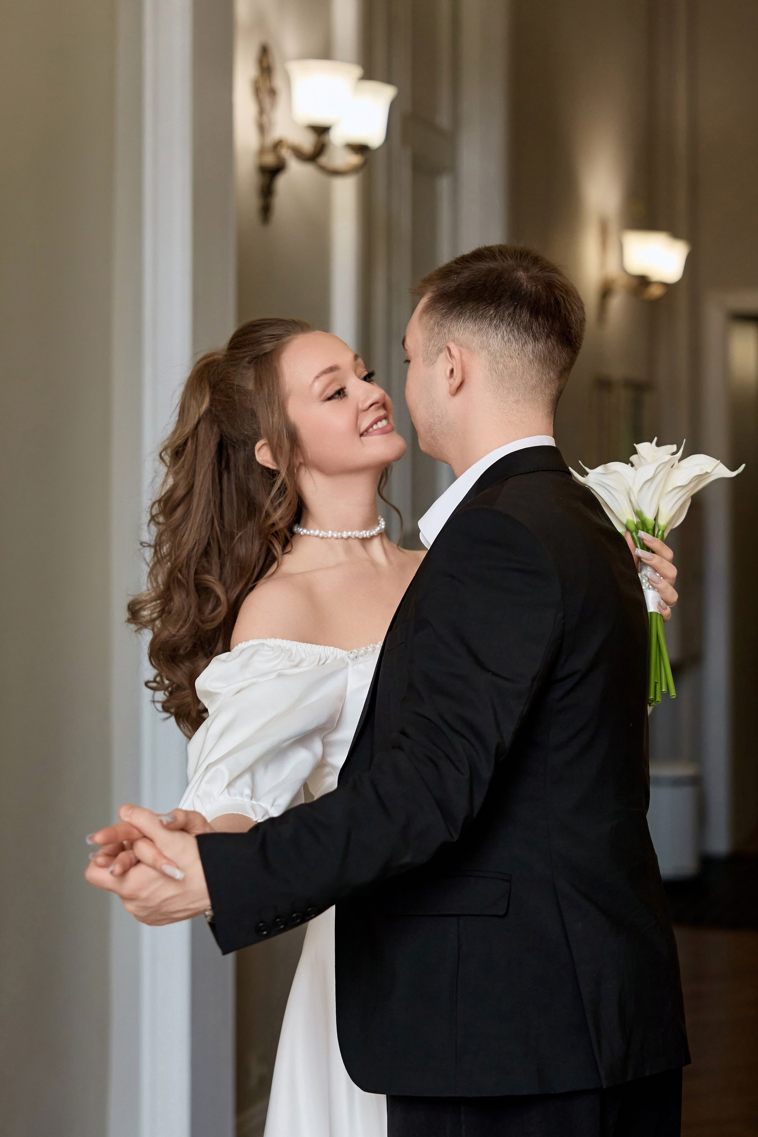 Свадебная фотосессия в гостинице и в студии