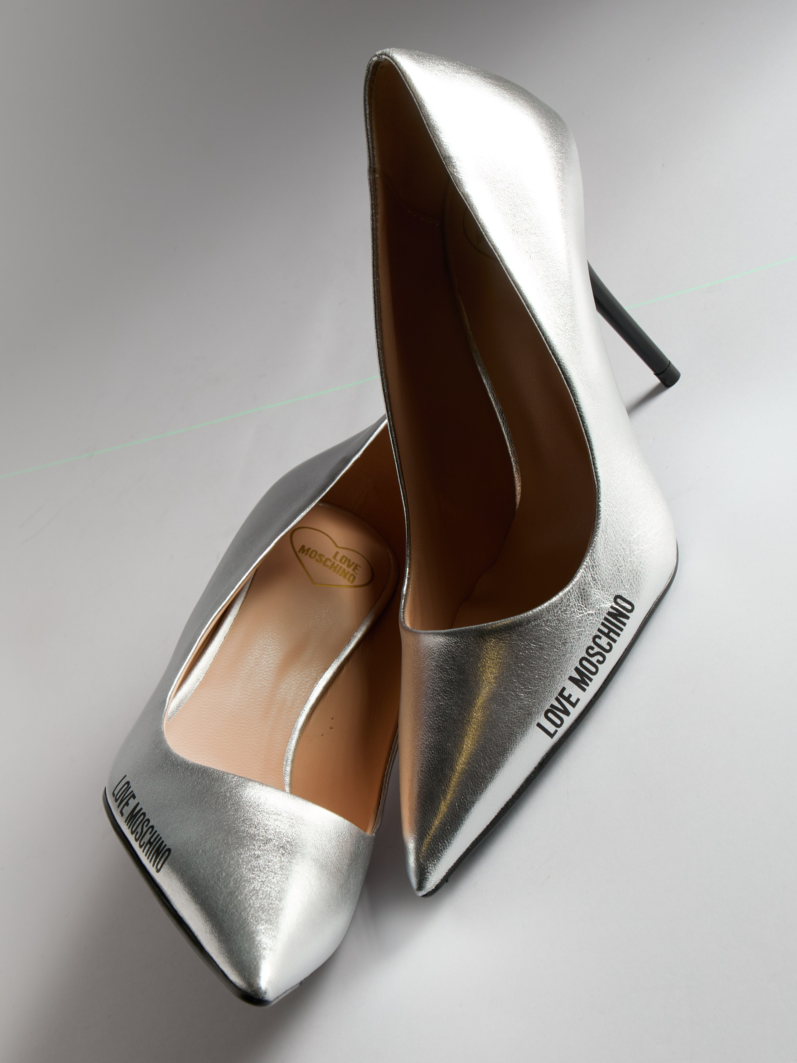 Предметный фотограф в Москве Евгений Шубин