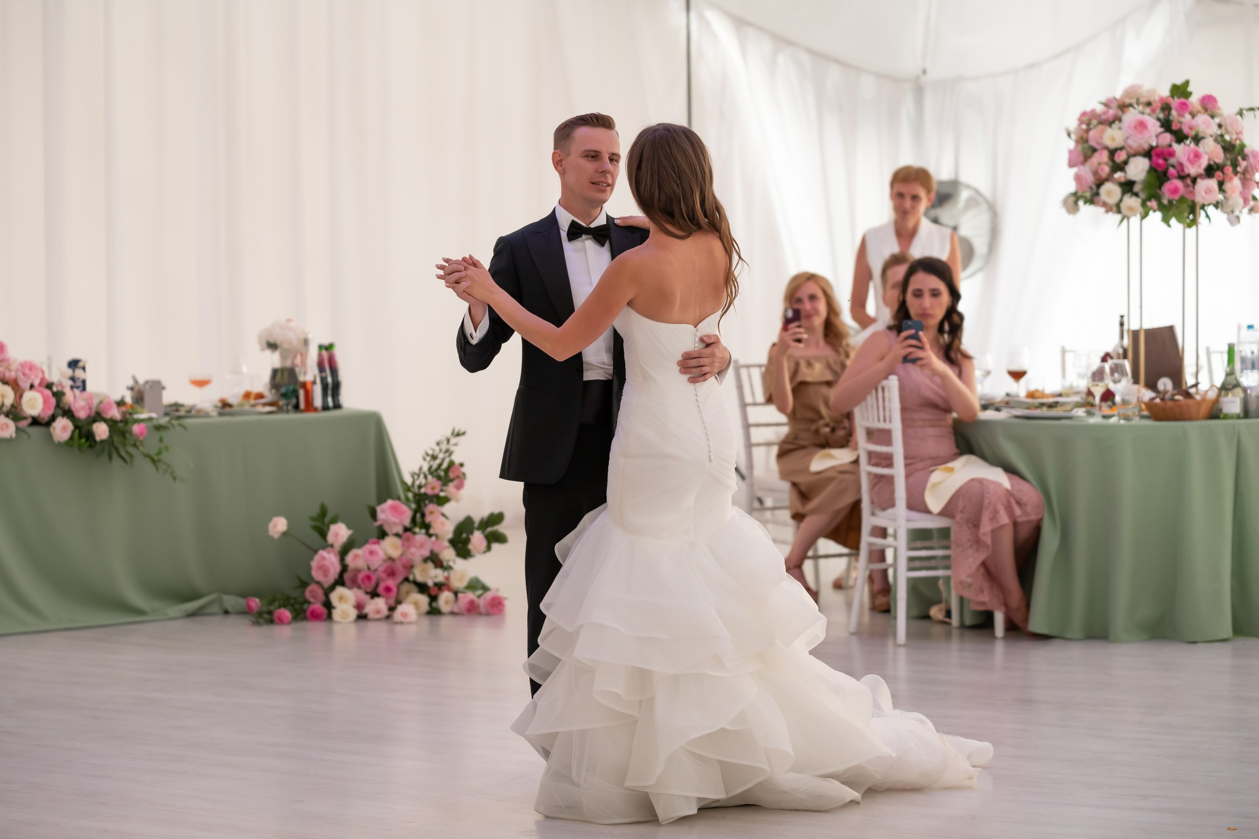 Выездная регистрация Иван и Ольга. Репортажный фотограф Сергей Дроздов