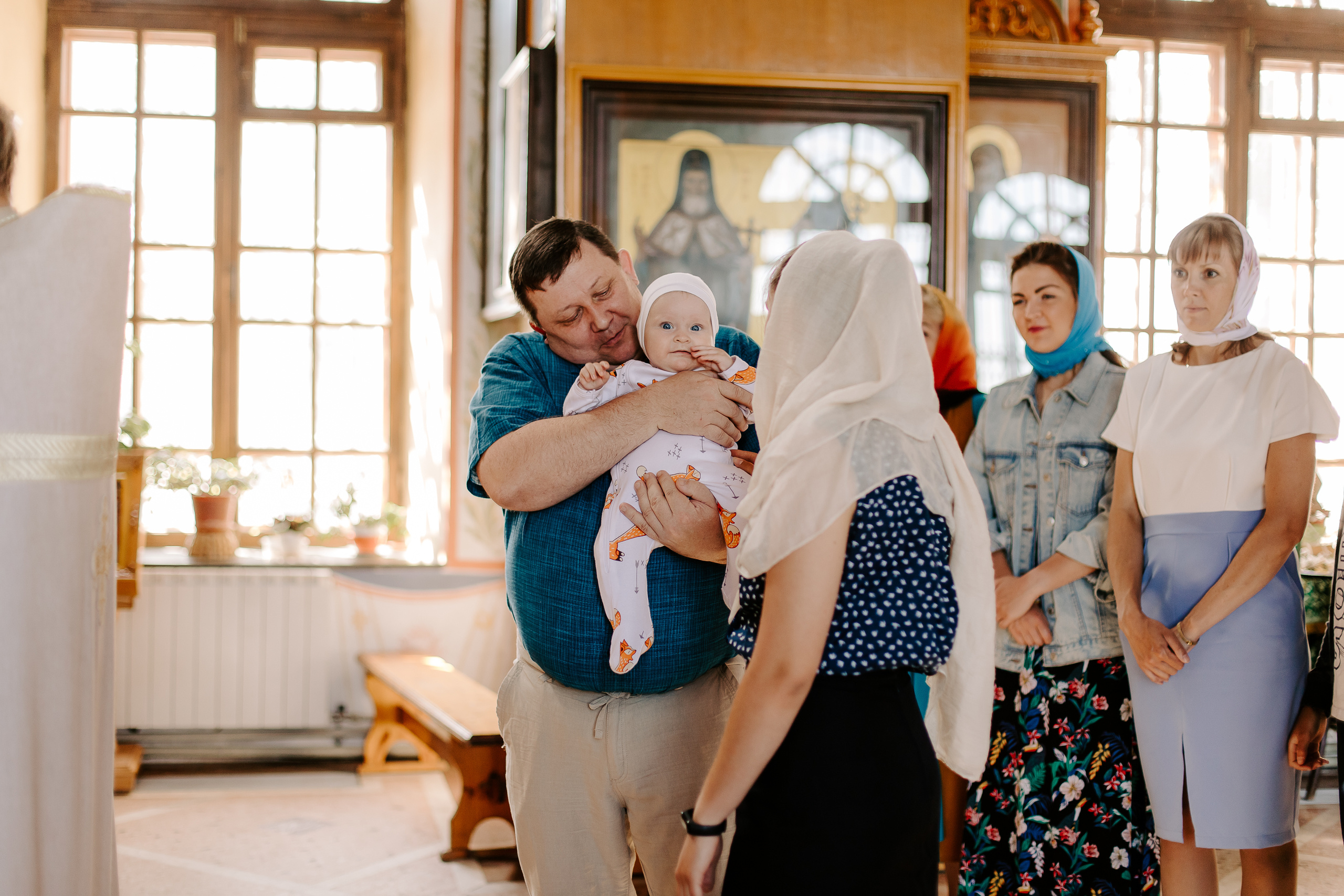 Таинство крещения в Никольской церкви. Фотограф Карпачан Анастасия
