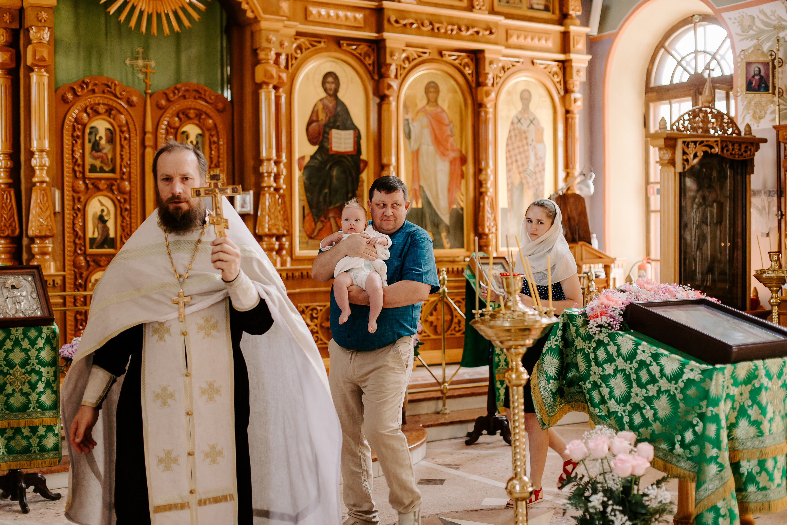 Таинство крещения в Никольской церкви. Фотограф Карпачан Анастасия