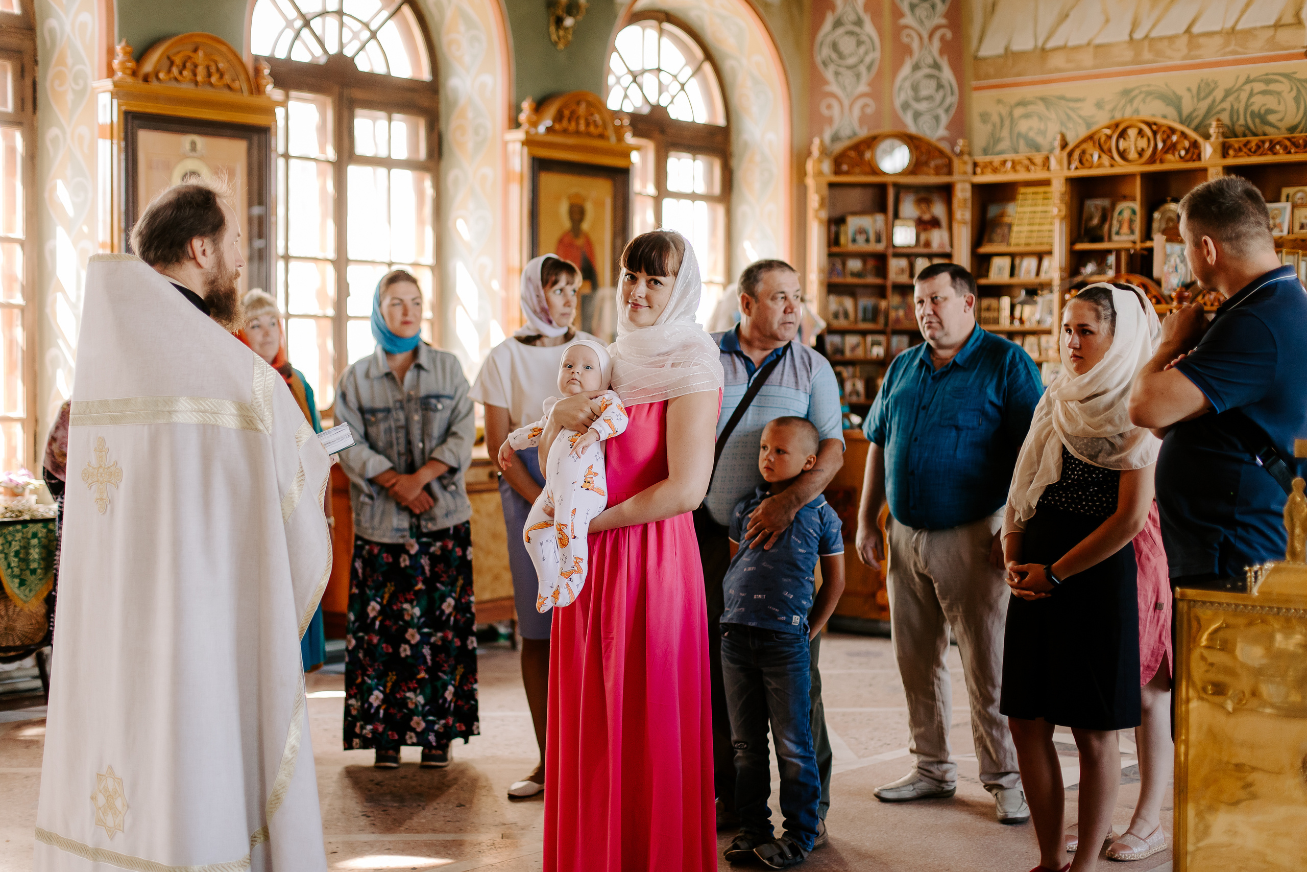 Таинство крещения в Никольской церкви. Фотограф Карпачан Анастасия