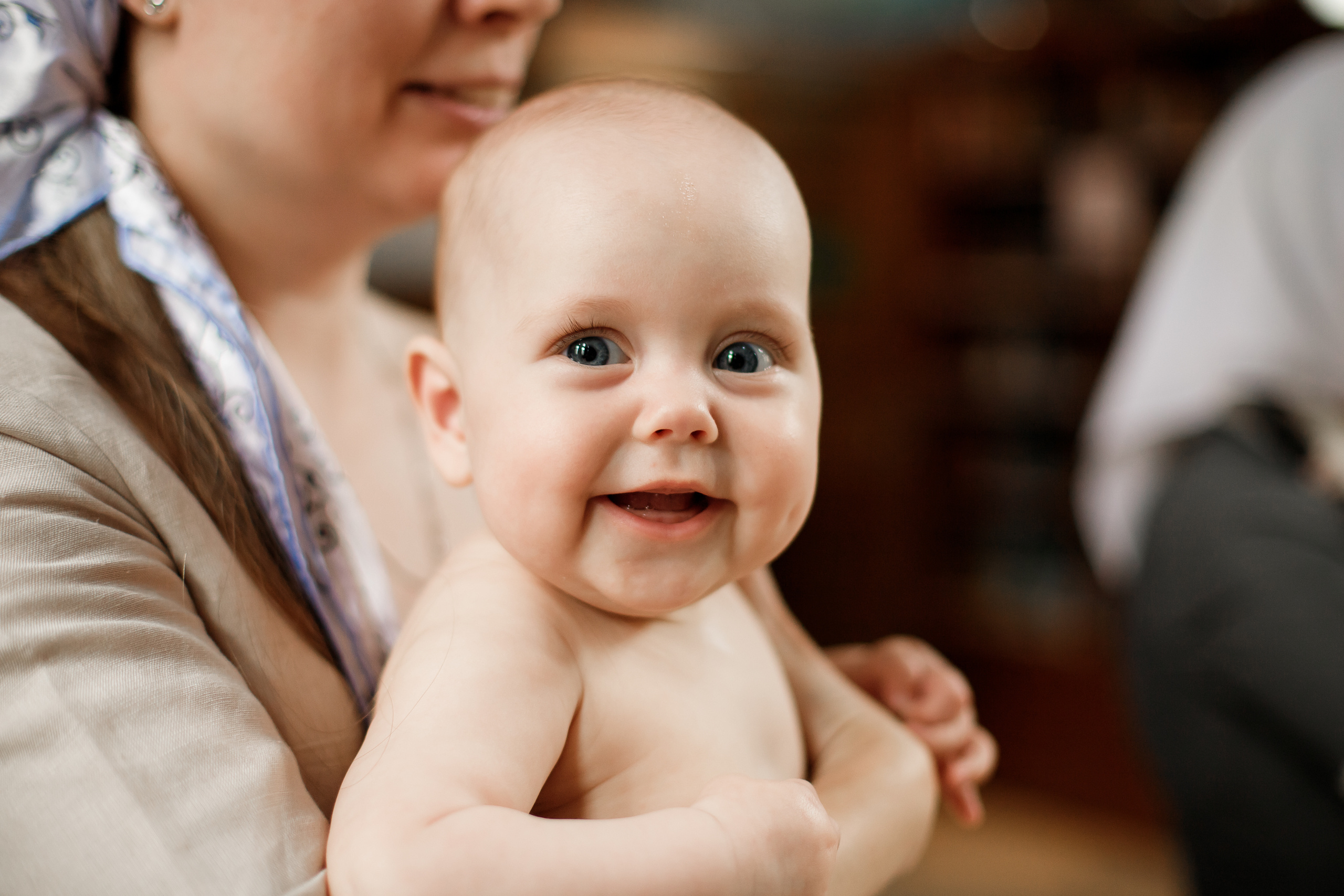 Таинство крещения в Троицкой церкови. Фотограф Карпачан Анастасия
