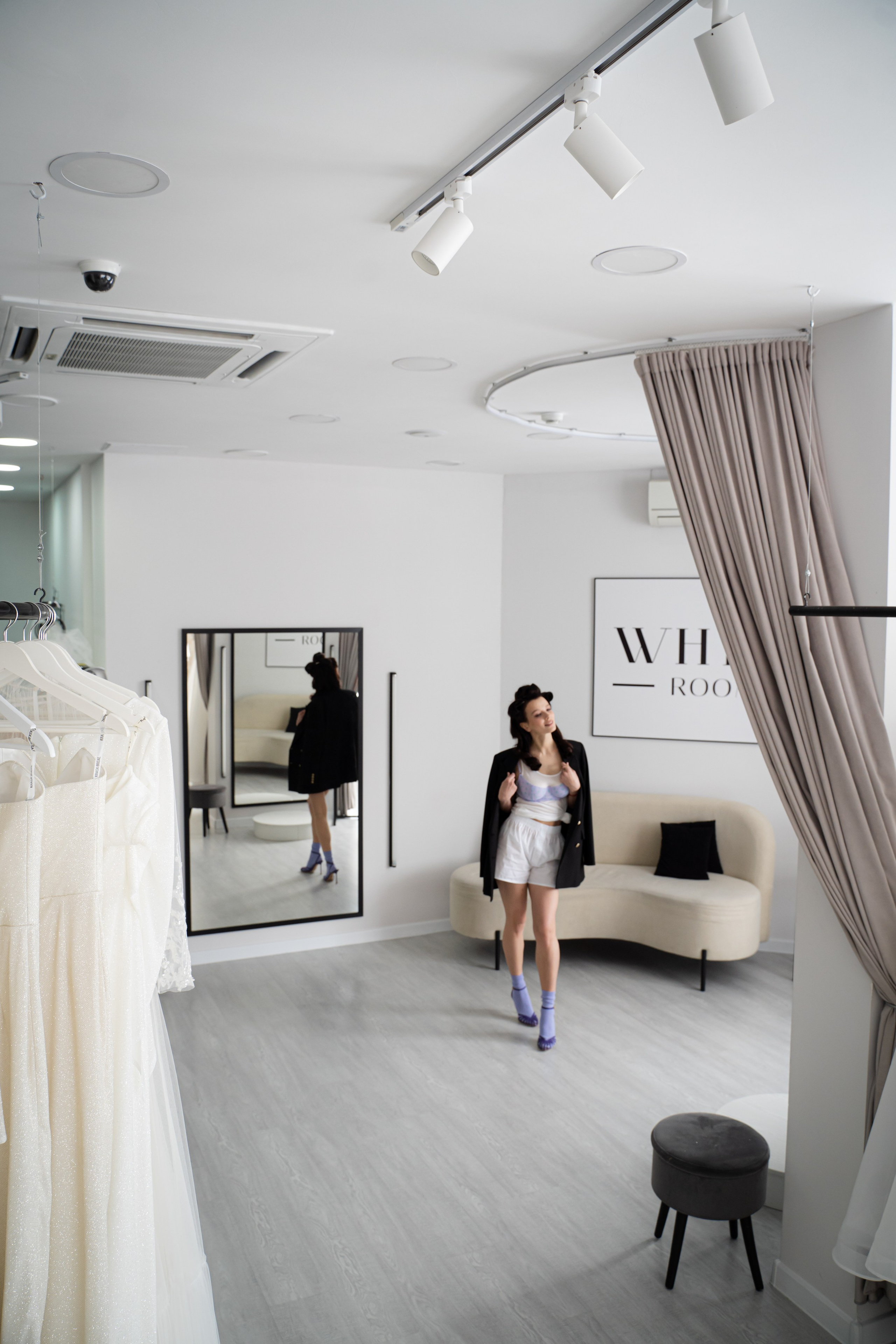 Свадебная примерка. Свадебный фотограф в Сургуте