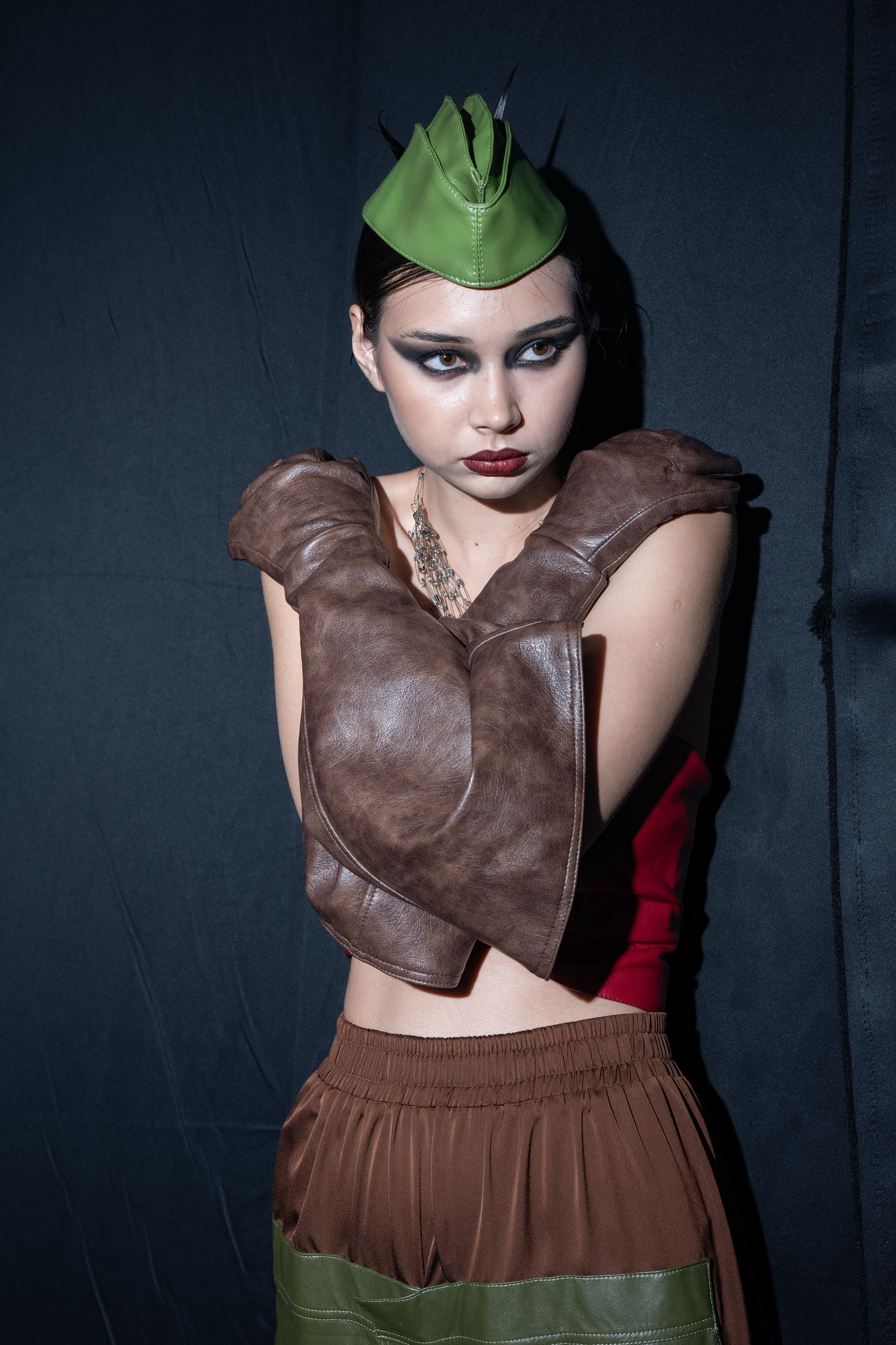 Visa Fashion week Almaty Backstage Day 3. Сайт Алматинского НЮ АРТ, будуар и фэшн фотографа Дениса Карпенко