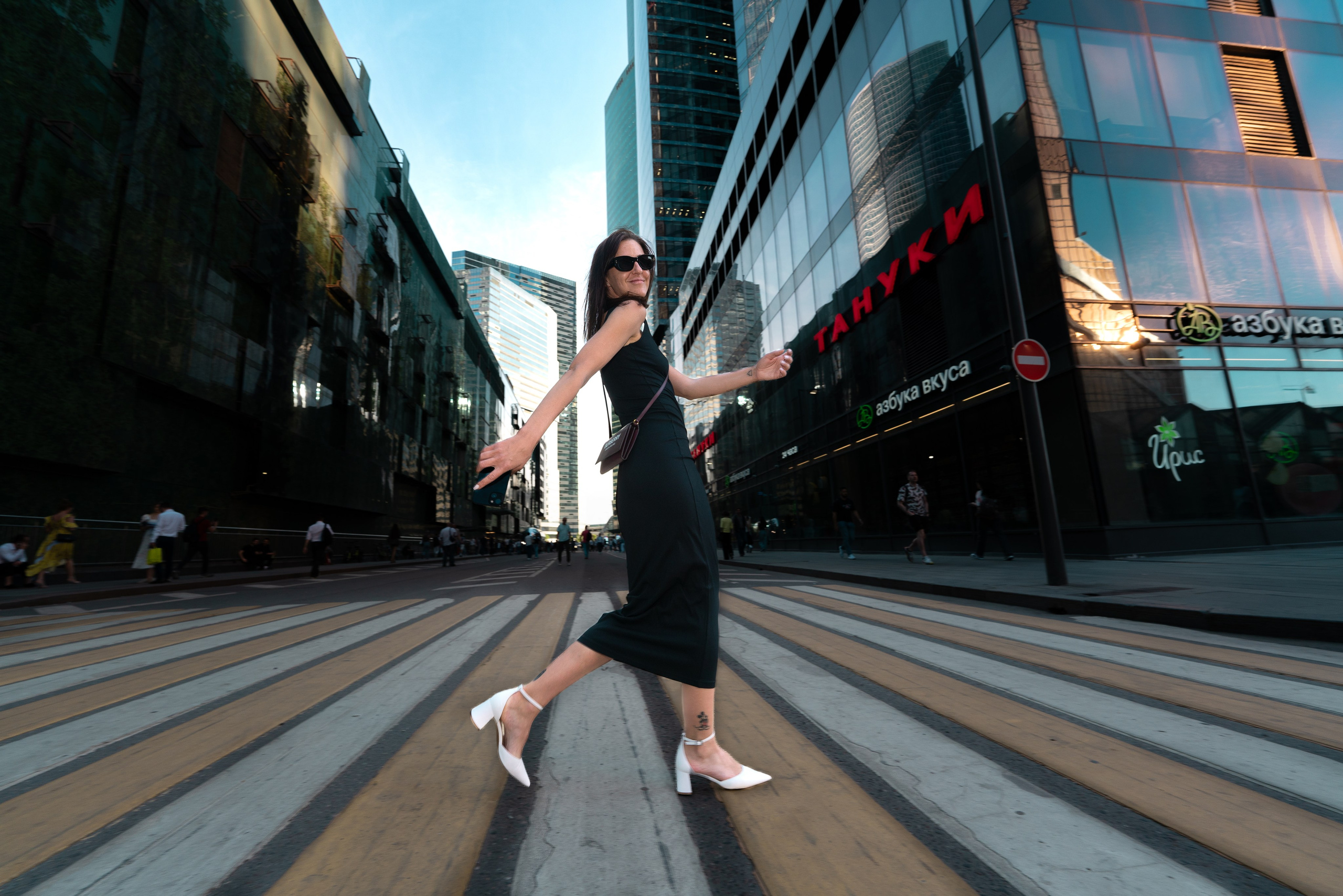 ПОРТРЕТЫ. ПОБУДЬ ЗДЕСЬ И ЦЕЛЕЕ БУДЕТ ЭТОТ МИР